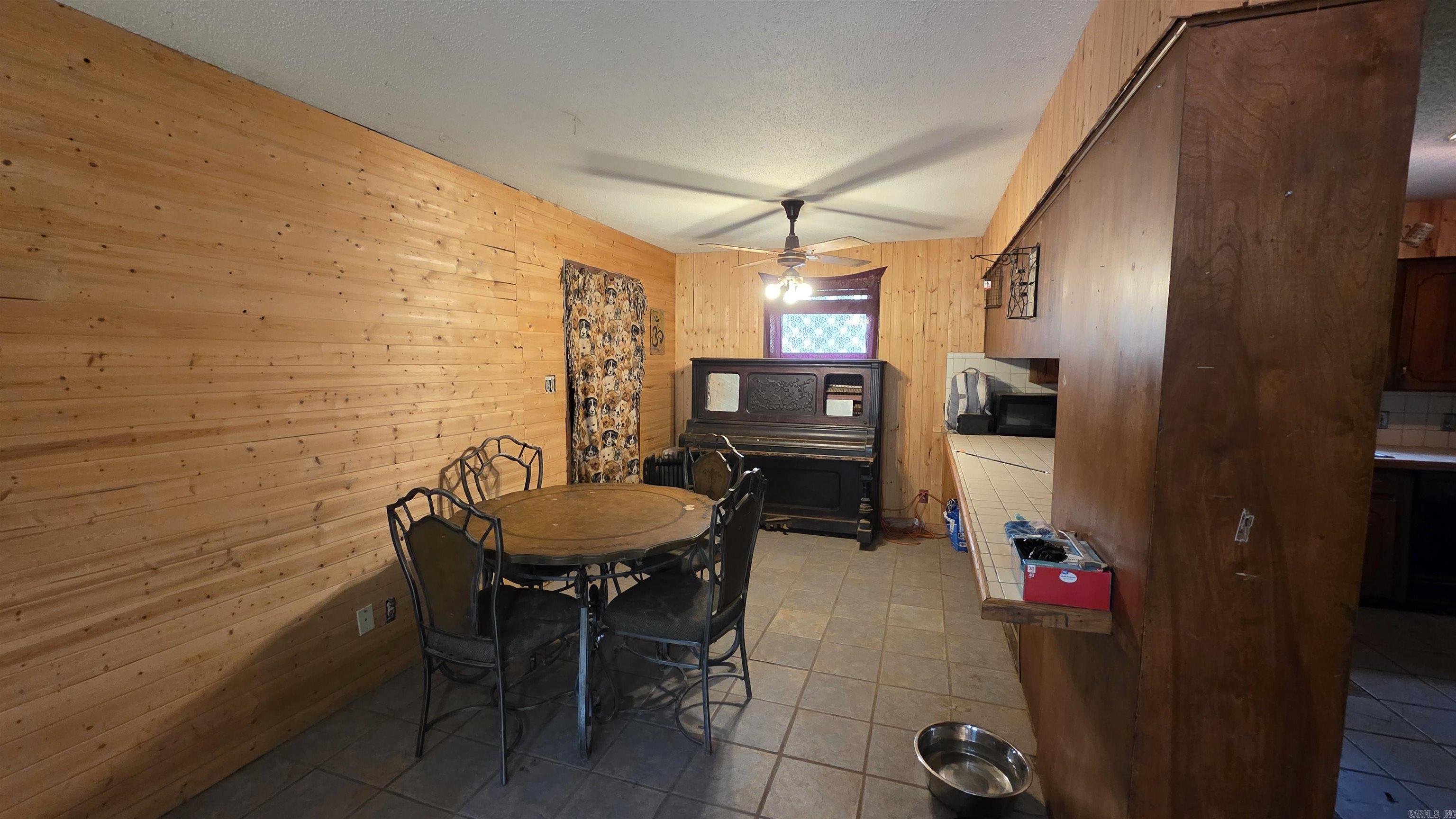 87 Pinter Lane Property Photo 11