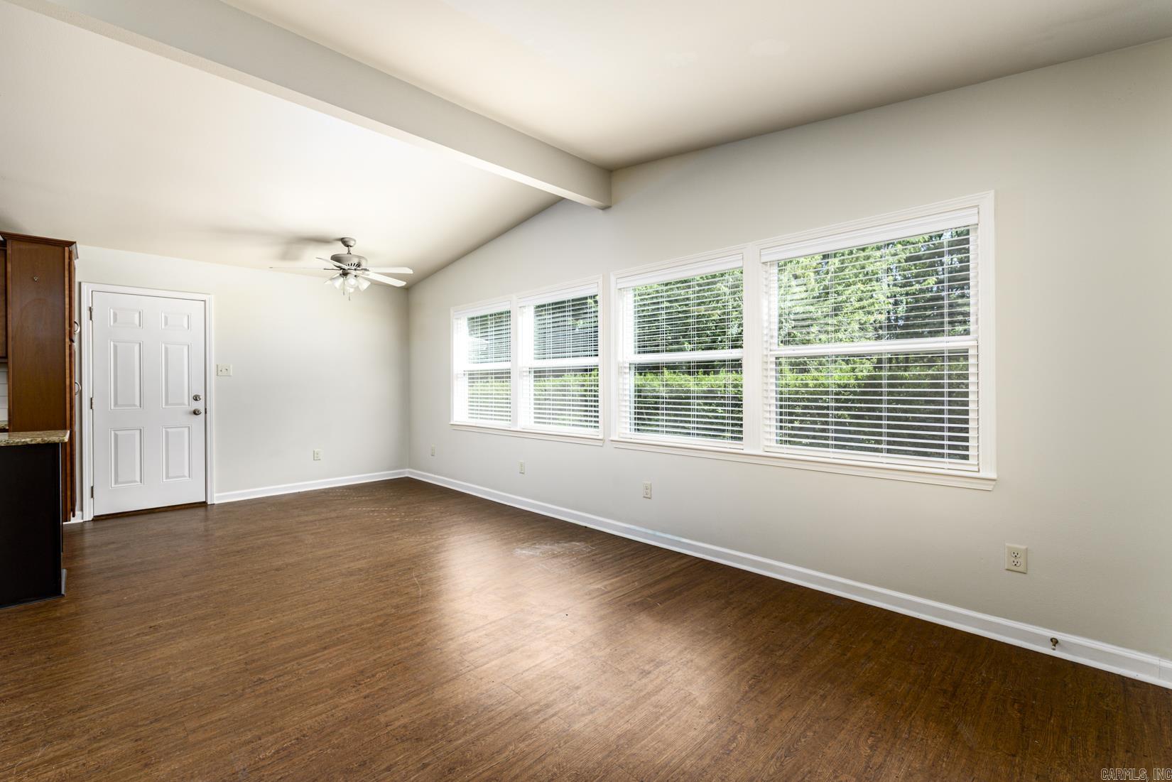 44 Sheraton Drive Property Photo 4