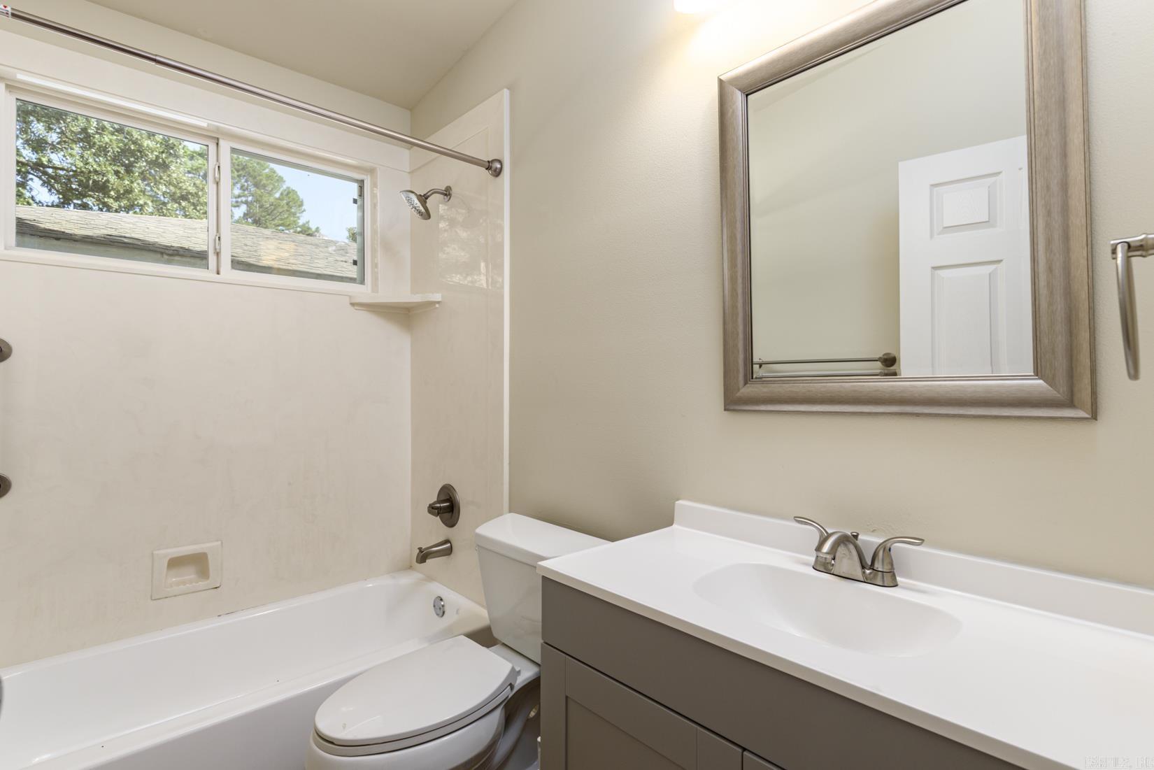 44 Sheraton Drive Property Photo 18