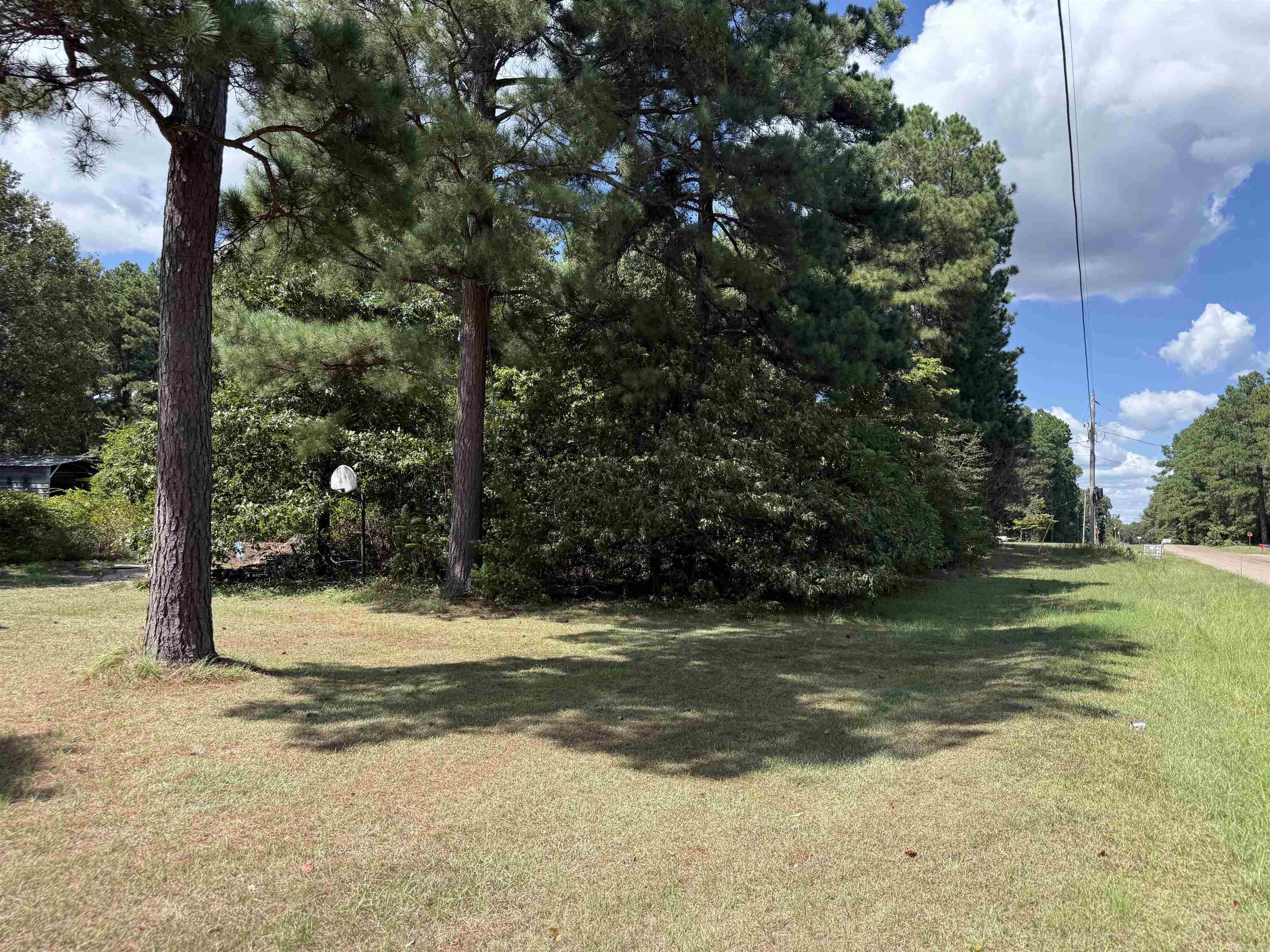 102 Ouachita 565 Property Photo 4