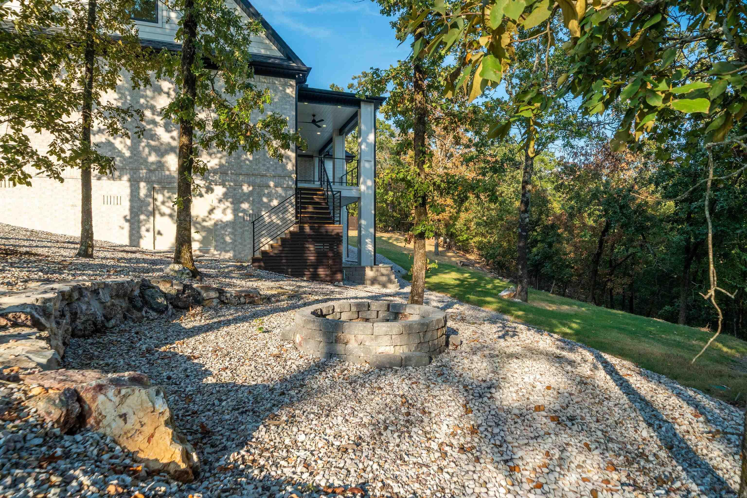 314 Vista View Place Property Photo 47