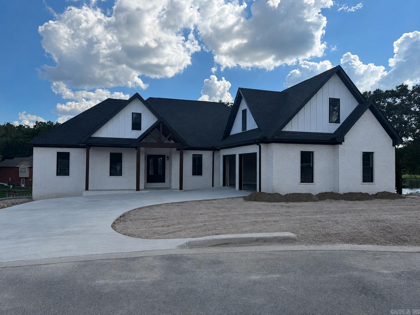 Picture of 163 Shamrock Lane