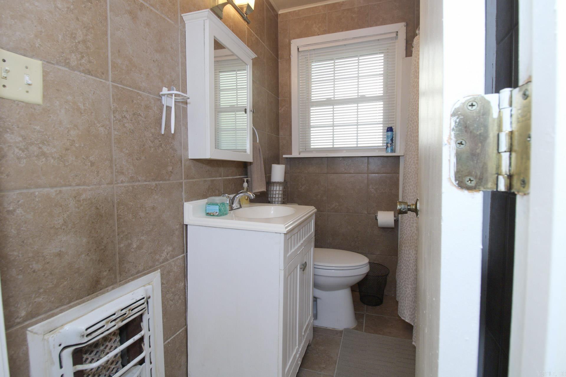4712 Princeton Drive Property Photo 7