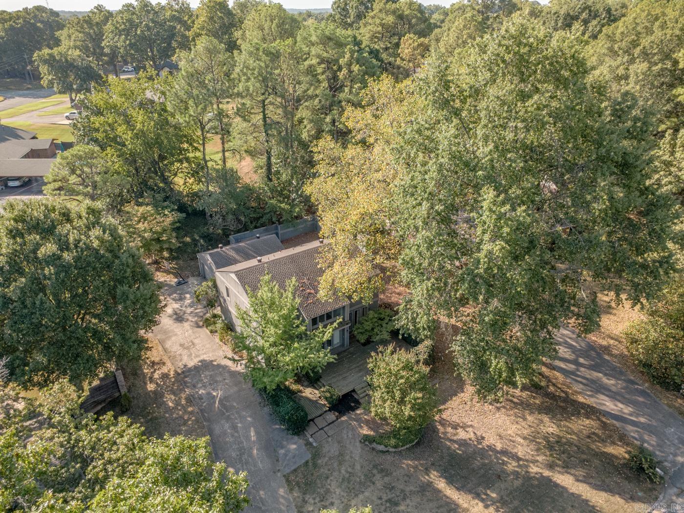 717 Melton Dr Property Photo 3