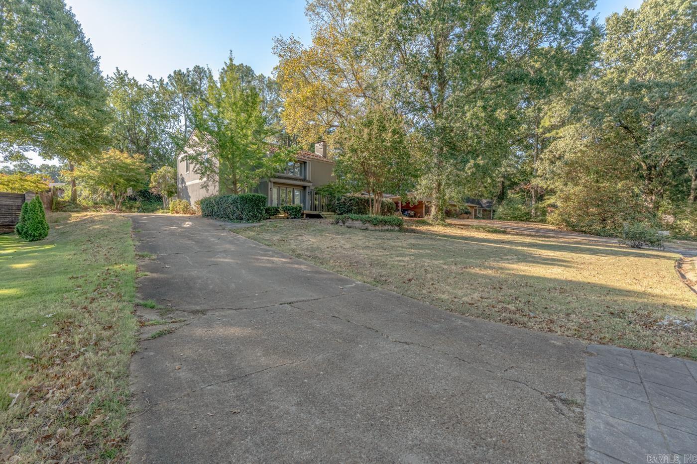 717 Melton Dr Property Photo 8