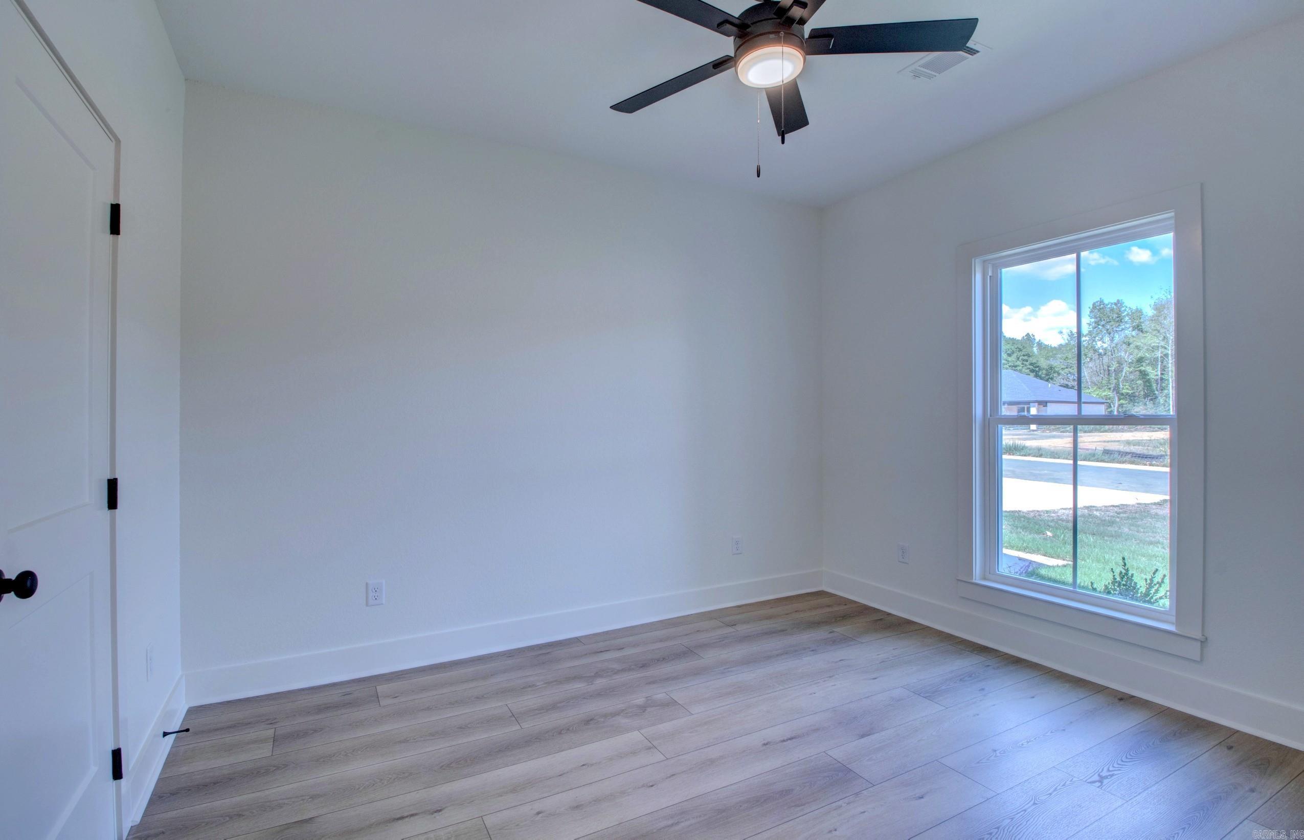 215 Apollo Way Property Photo 25