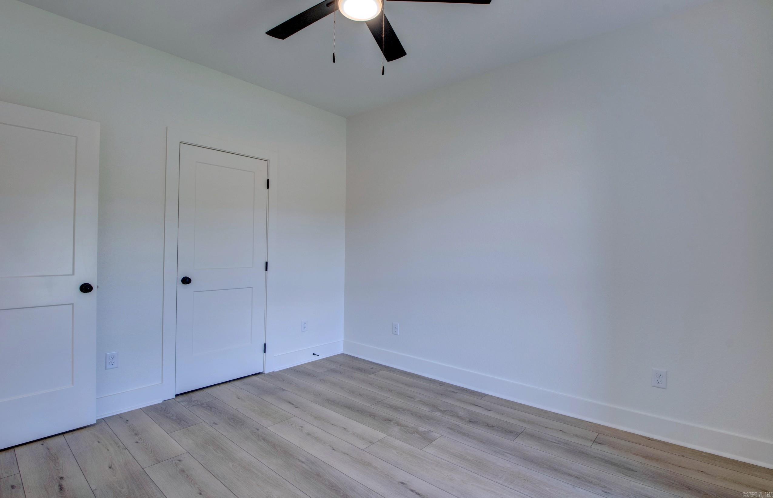 215 Apollo Way Property Photo 28