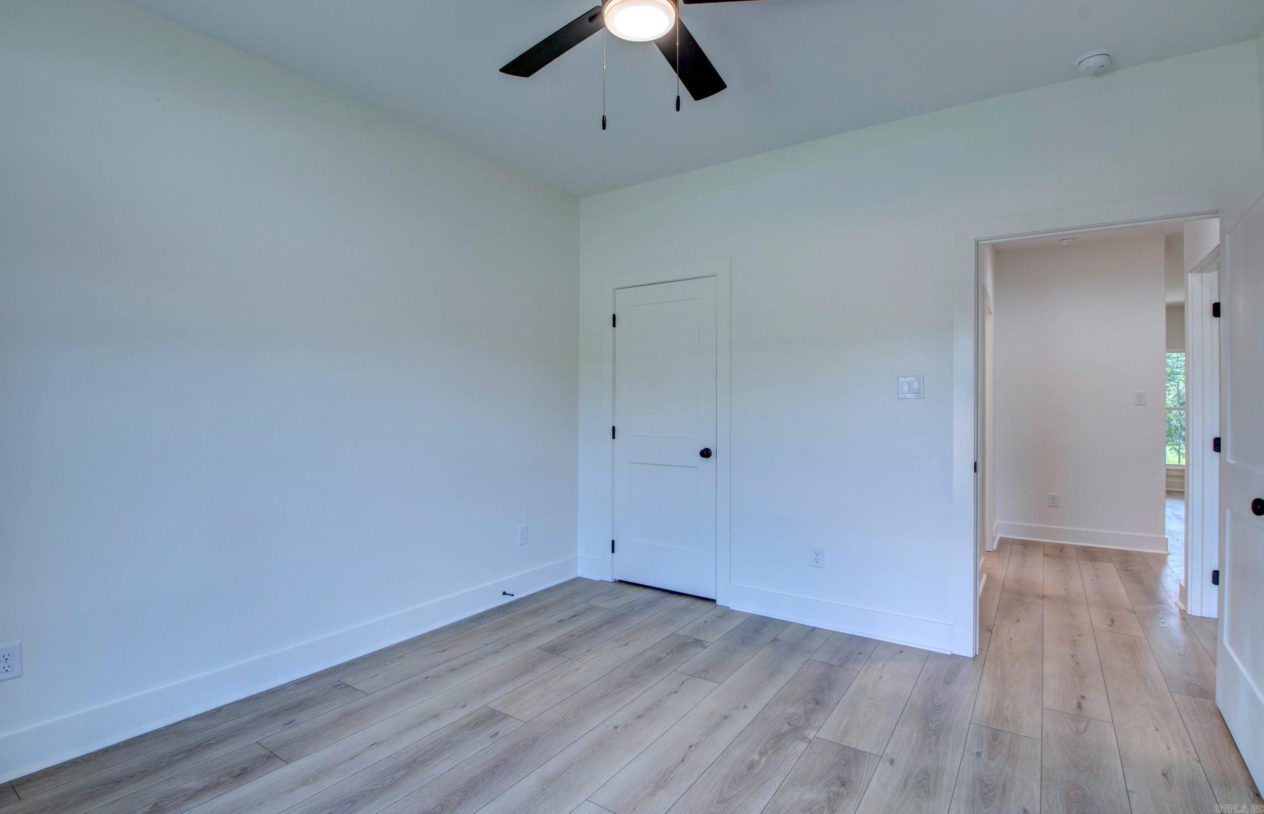 215 Apollo Way Property Photo 32