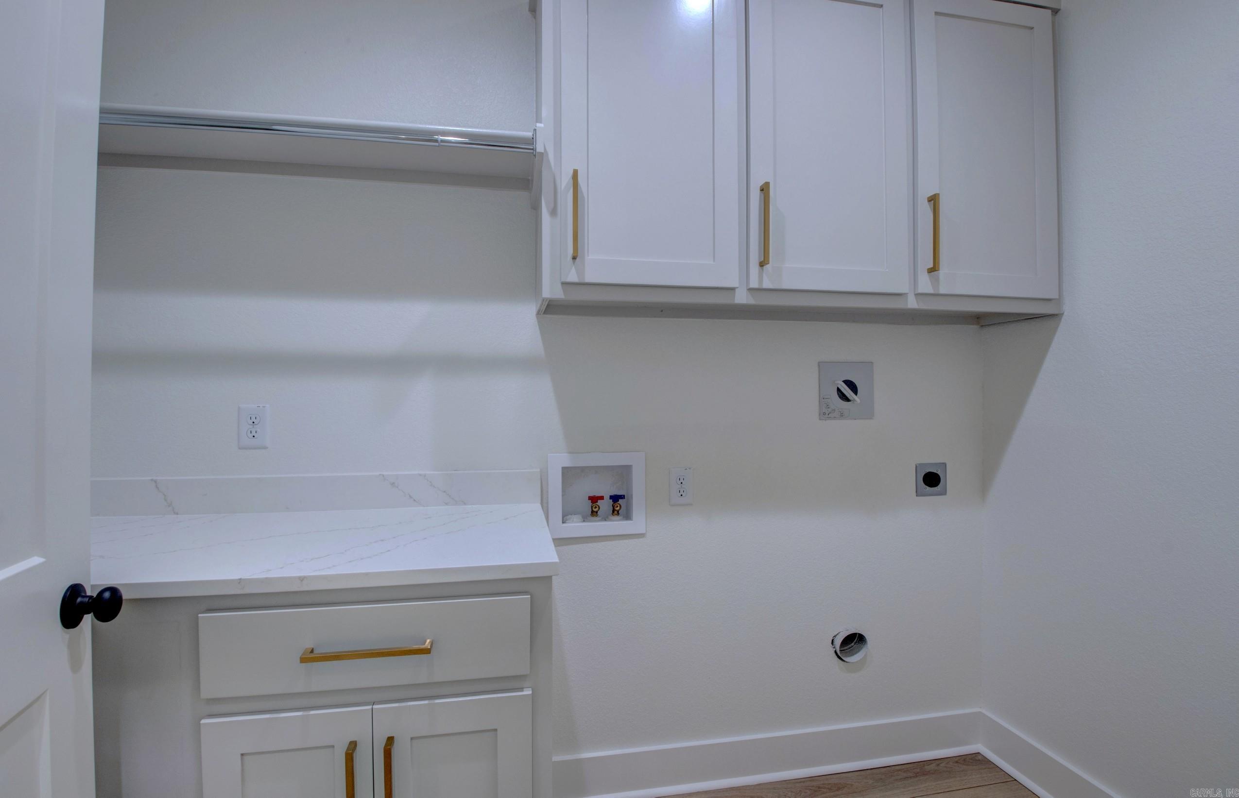 215 Apollo Way Property Photo 35
