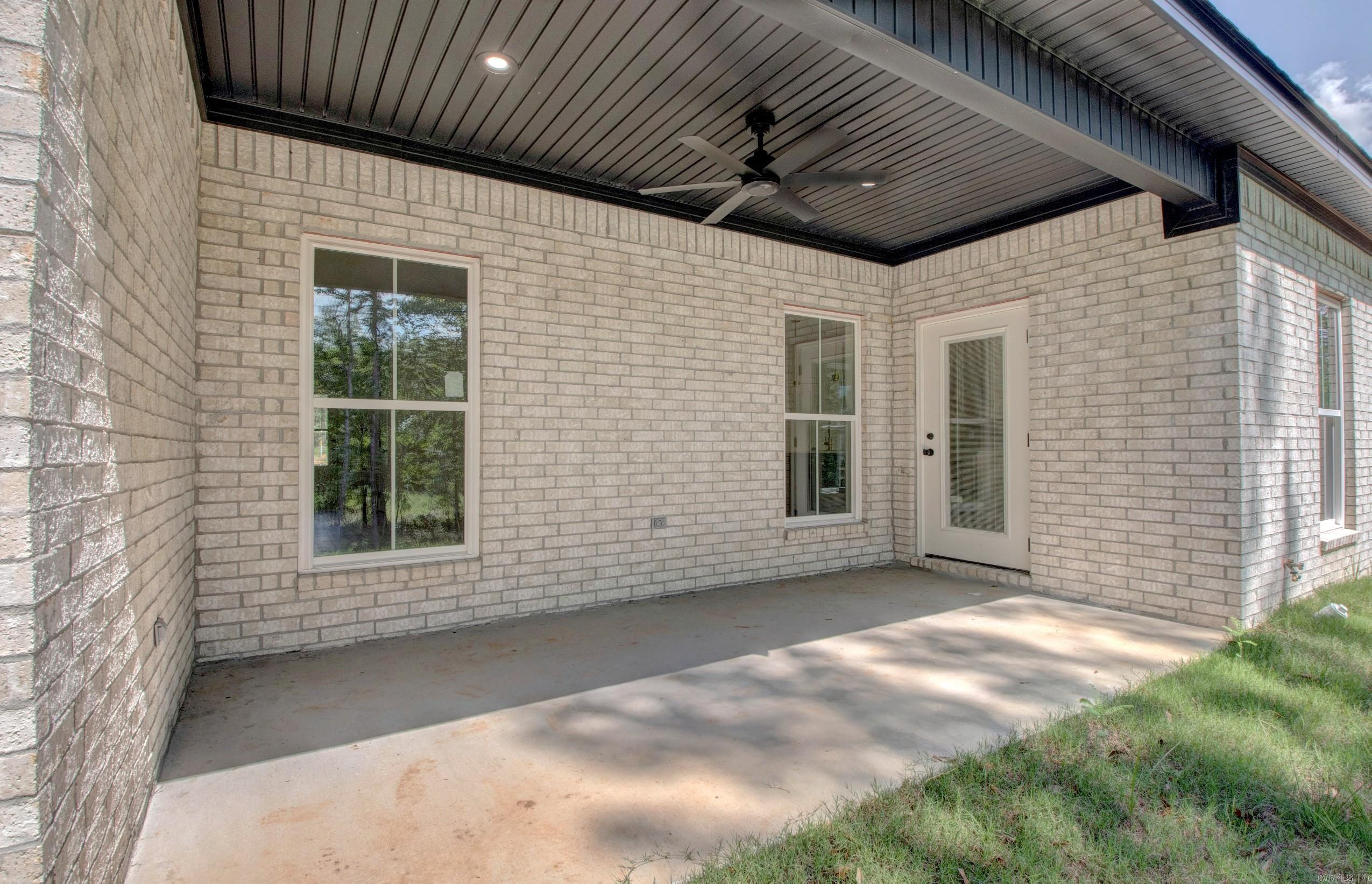 215 Apollo Way Property Photo 47