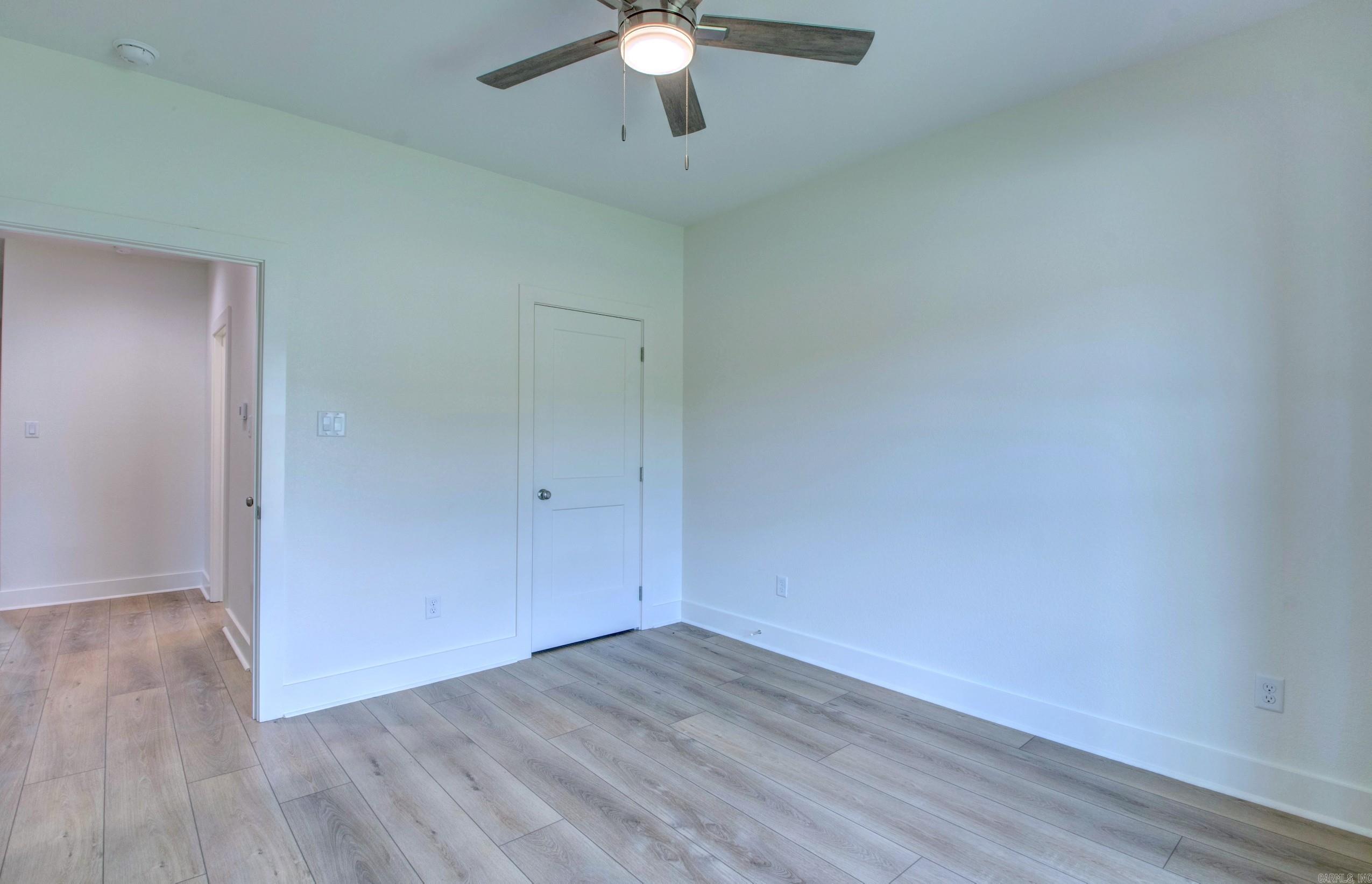 217 Apollo Way Property Photo 32