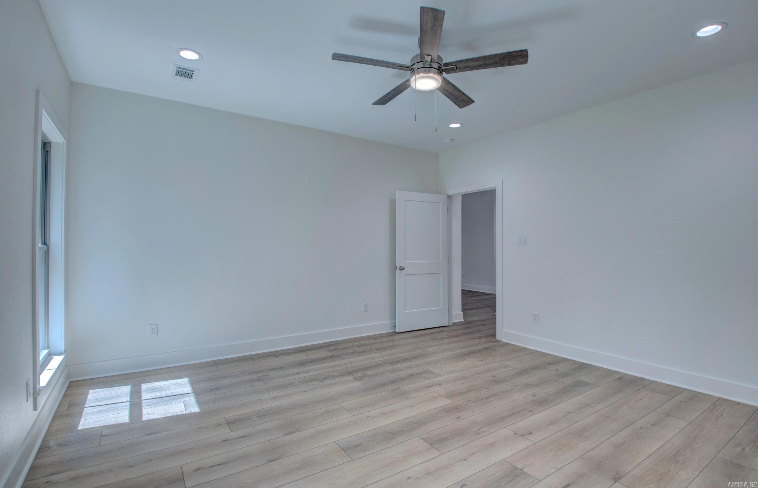 217 Apollo Way Property Photo 38