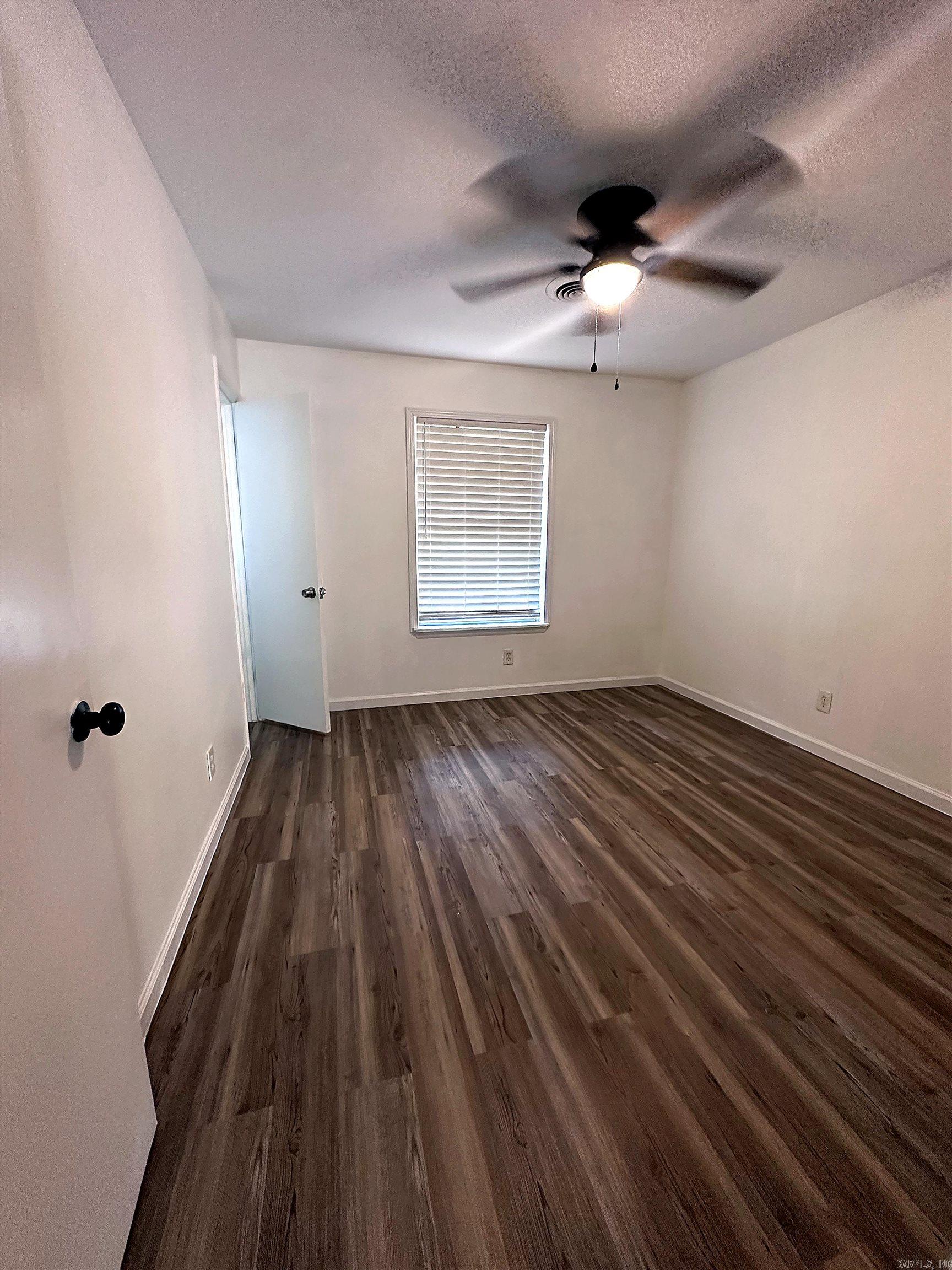 18 Glendale Drive Property Photo 22