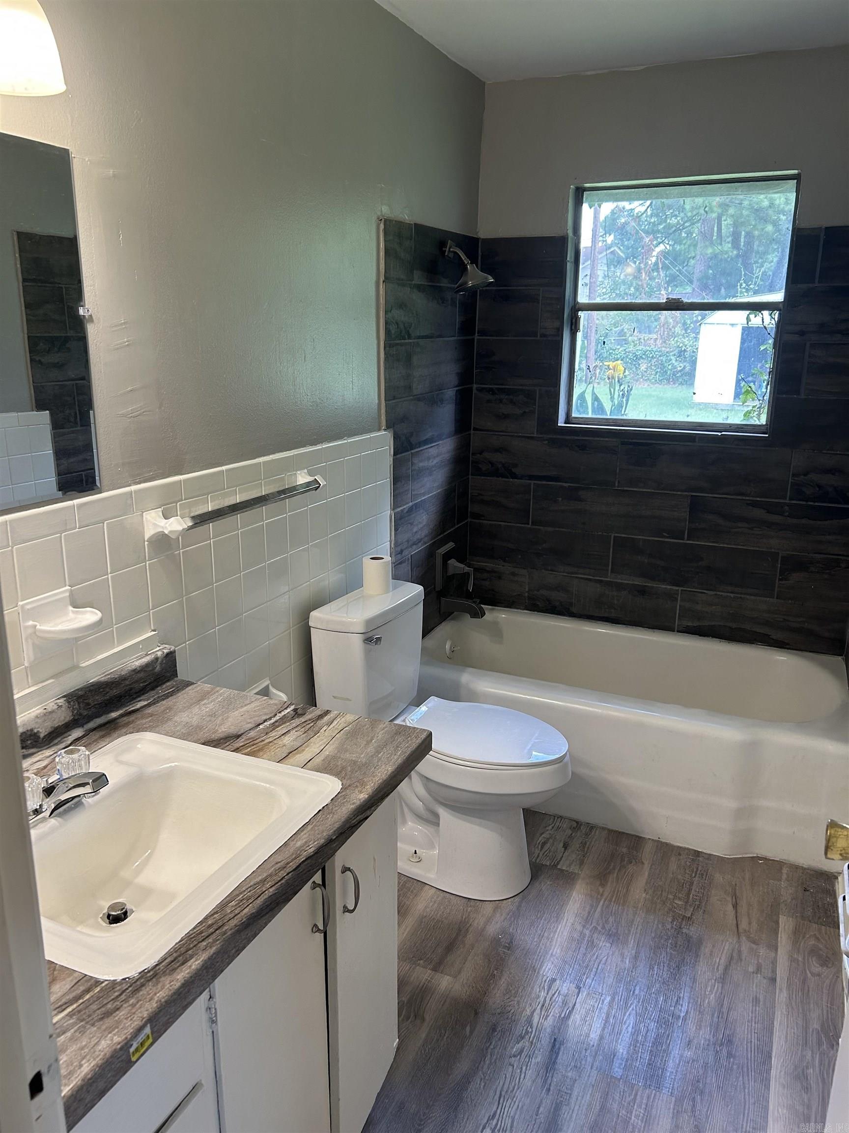 1201 S Utah Street Property Photo 11