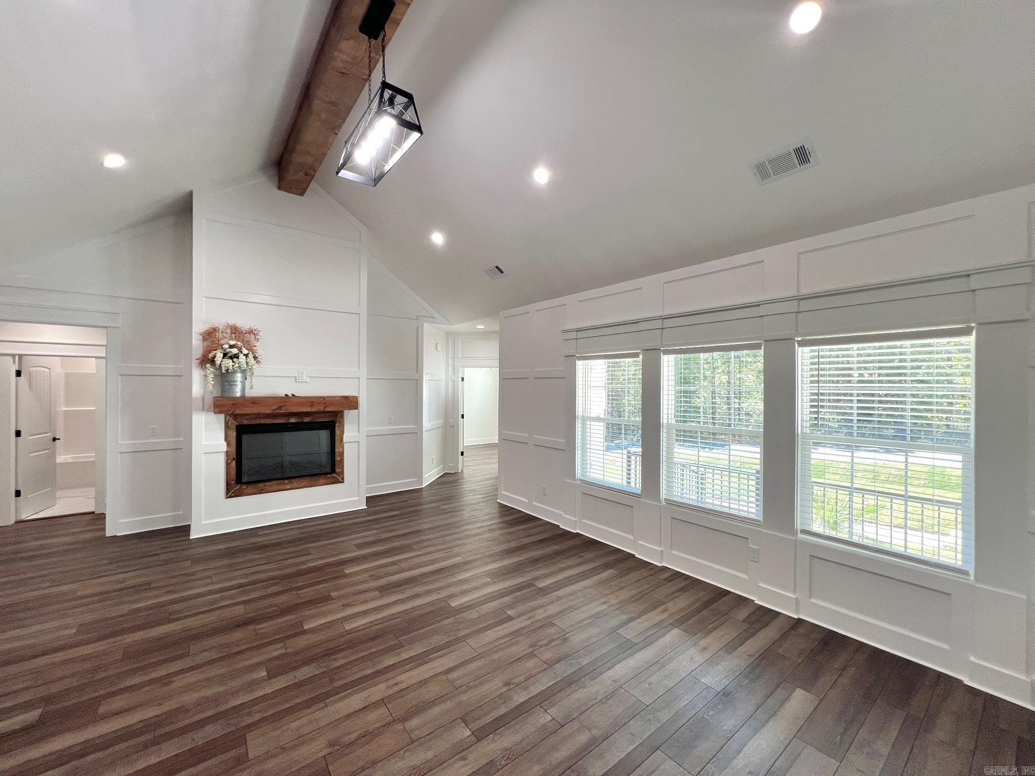 15012 Summer Oak Property Photo 6