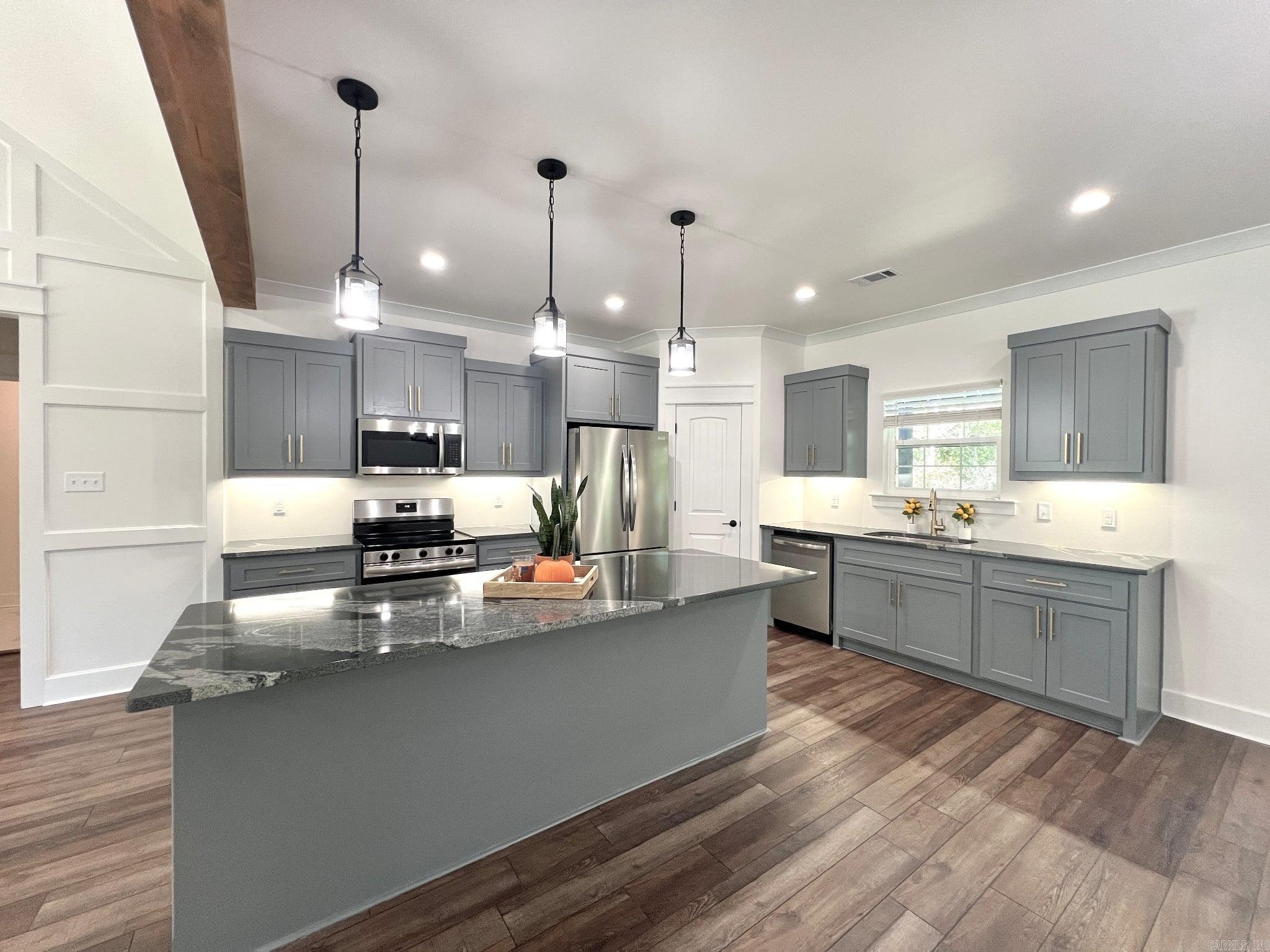 15012 Summer Oak Property Photo 10