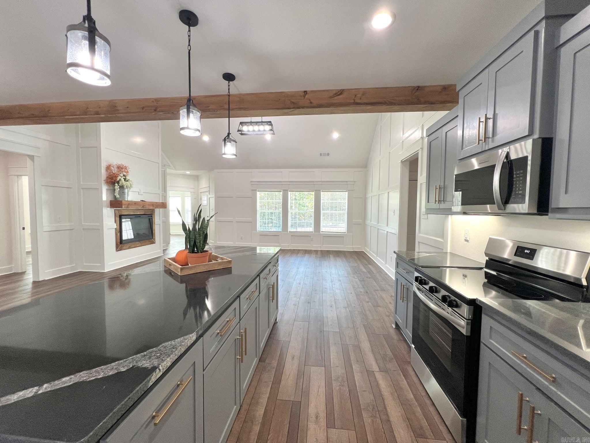15012 Summer Oak Property Photo 11