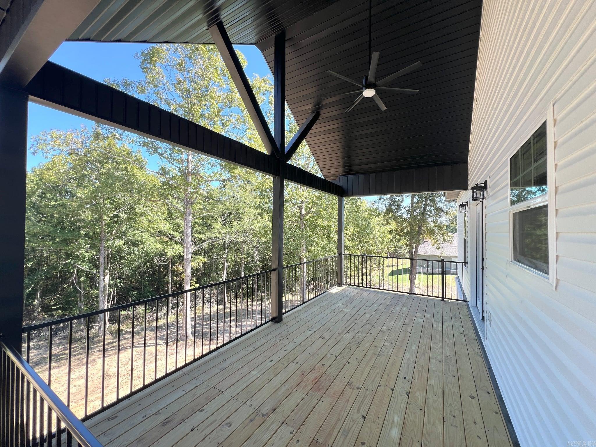 15012 Summer Oak Property Photo 17