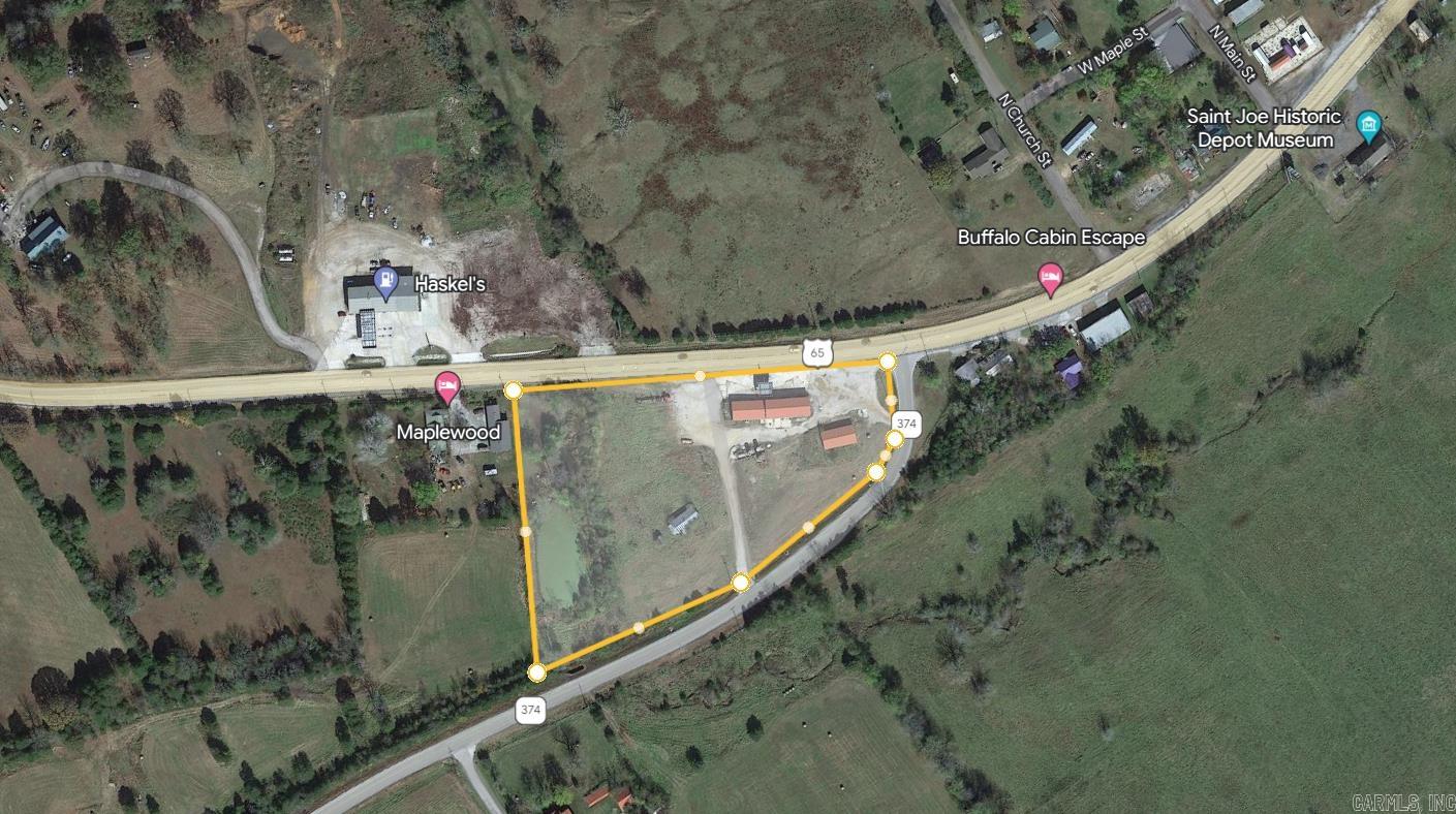 205 N Hwy 65 Property Photo 4
