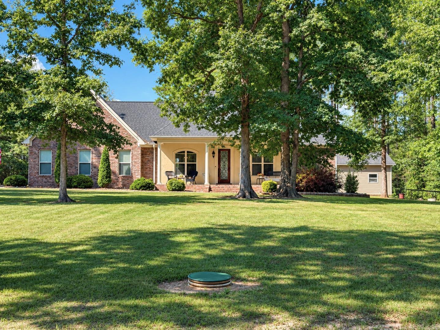 2580 Shoemaker Road Property Photo 1