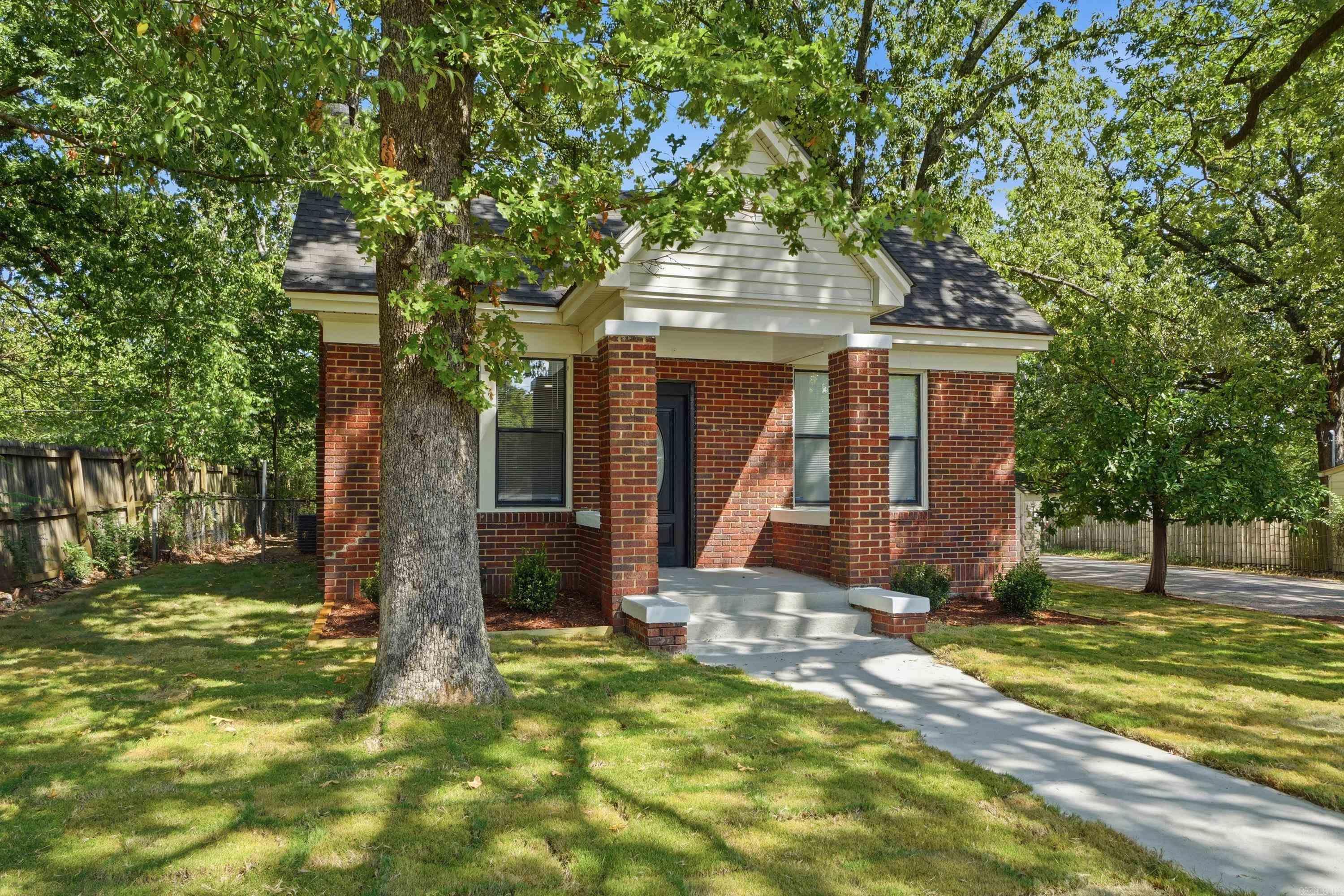 2423 S Tyler Street Property Photo 28
