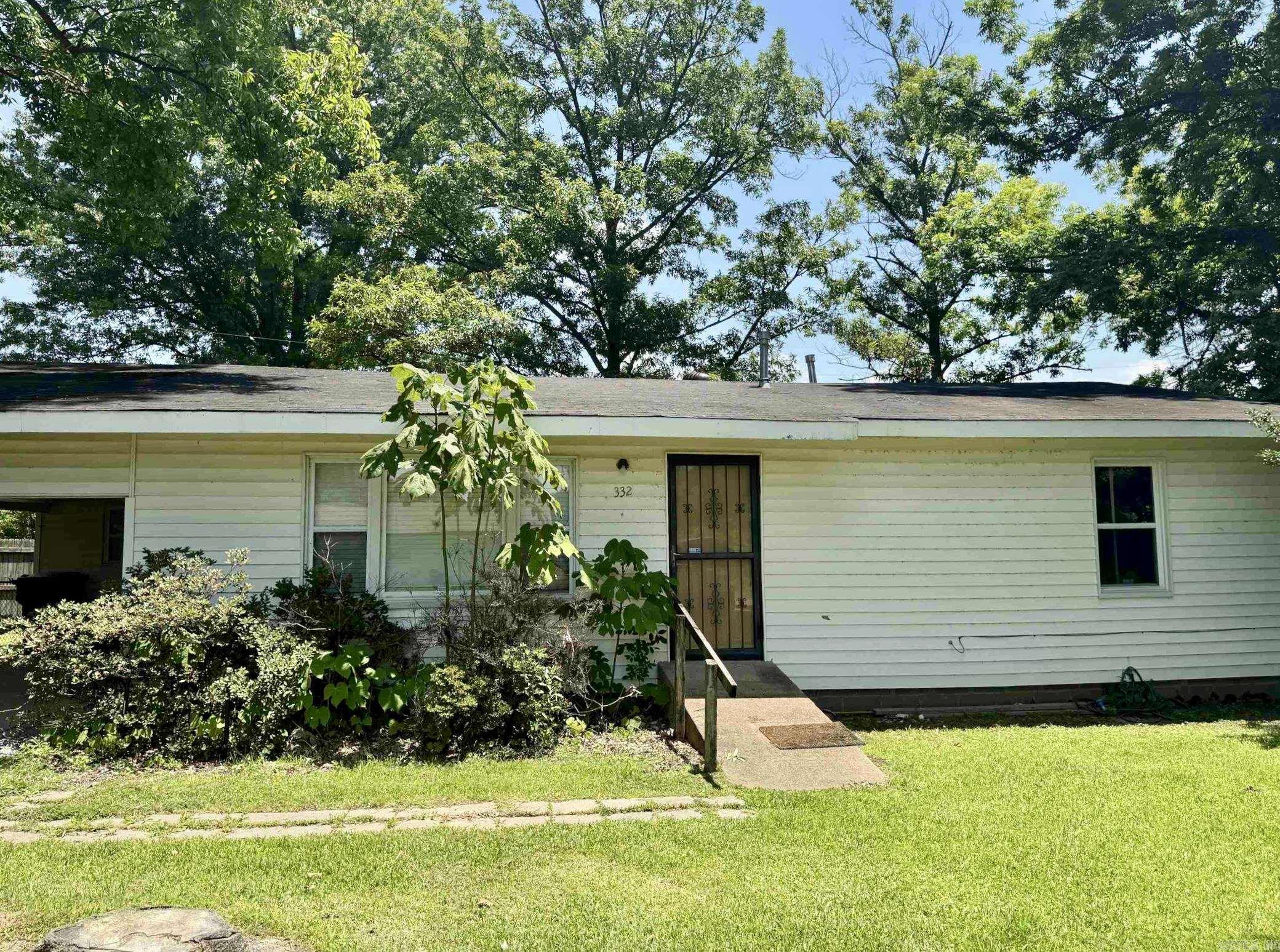 332 Jerry Street Property Photo 1