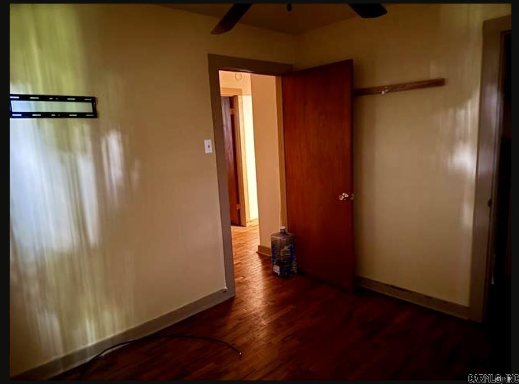 332 Jerry Street Property Photo 6