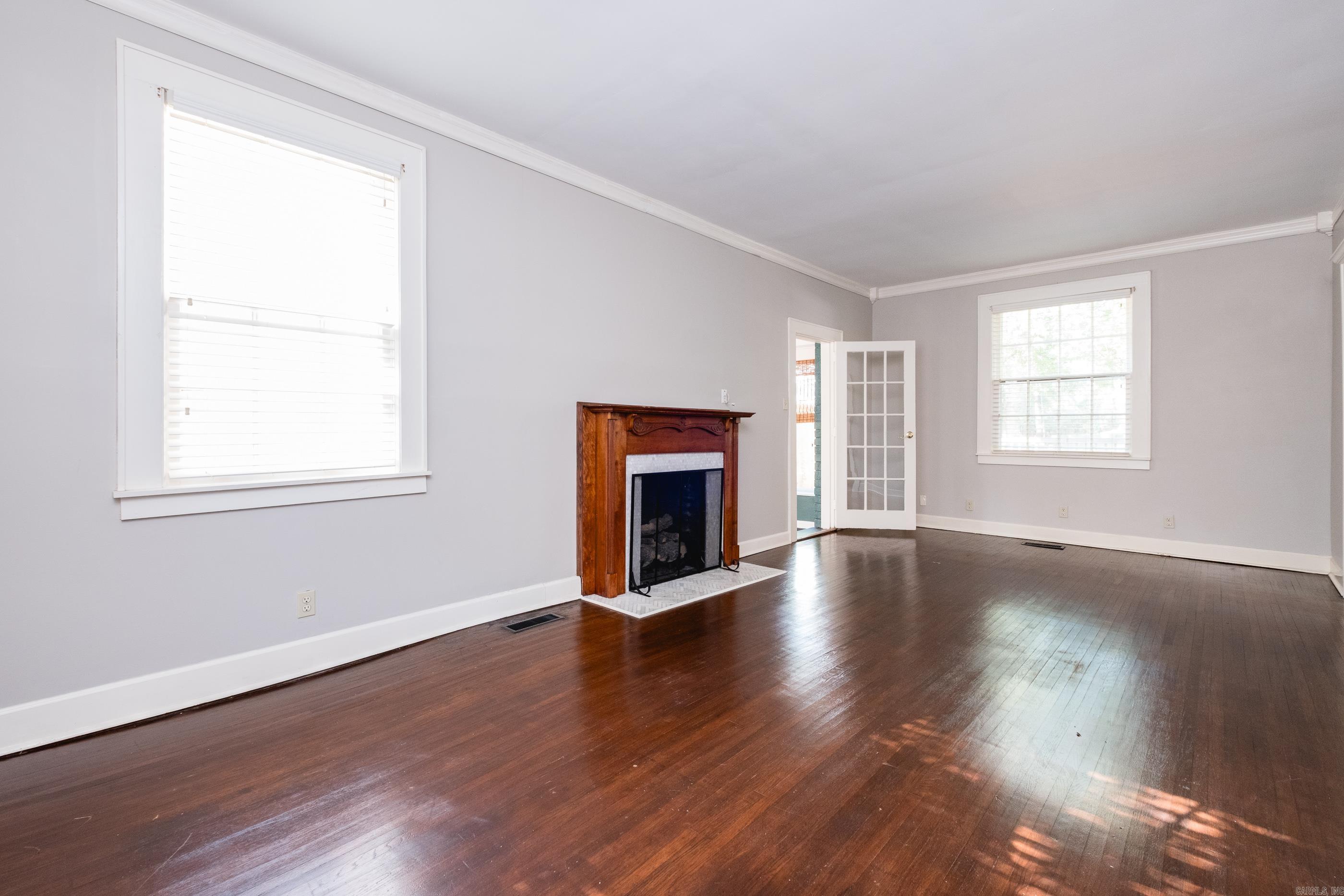 116 Colonial Court Property Photo 27