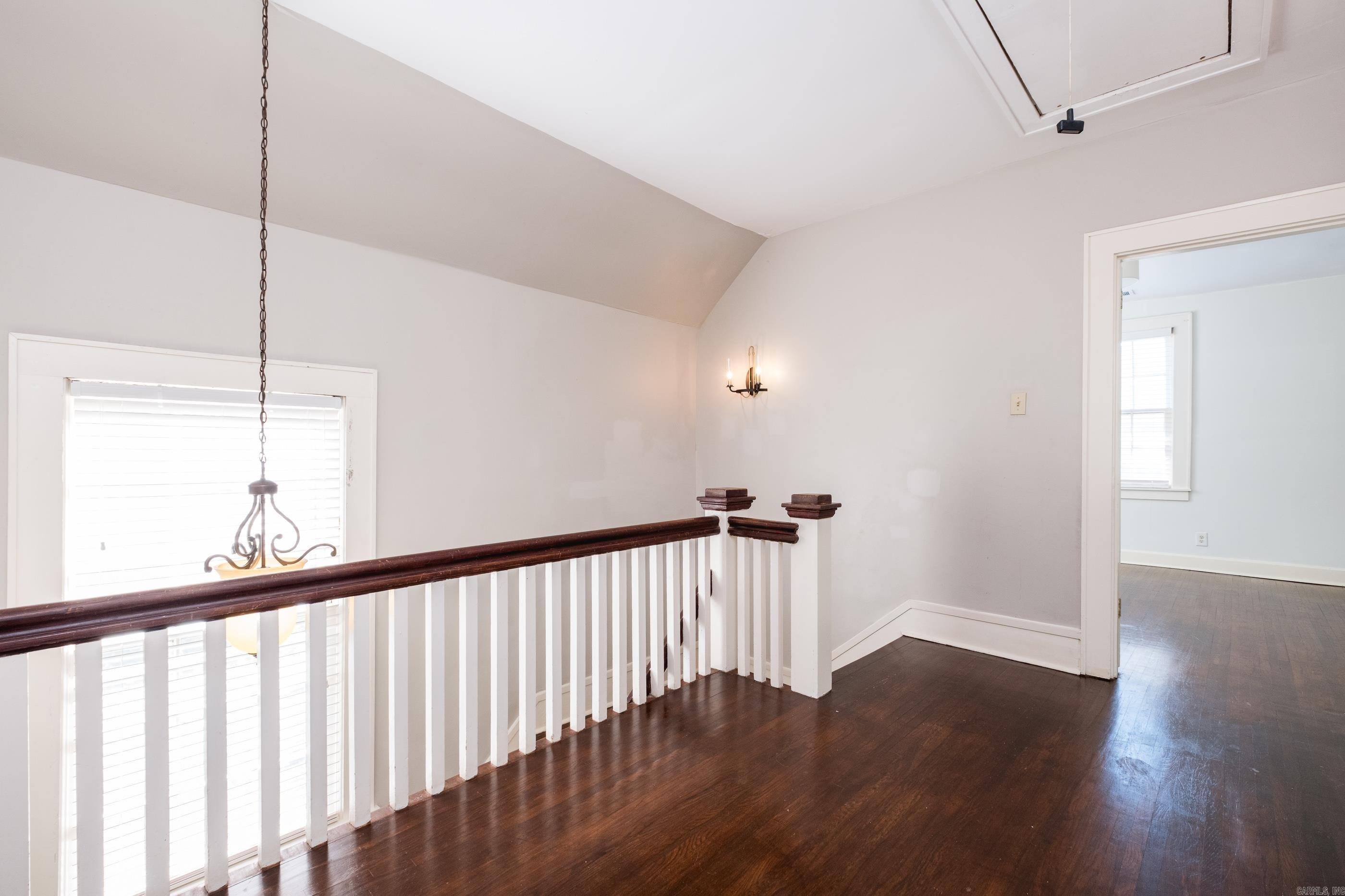 116 Colonial Court Property Photo 30