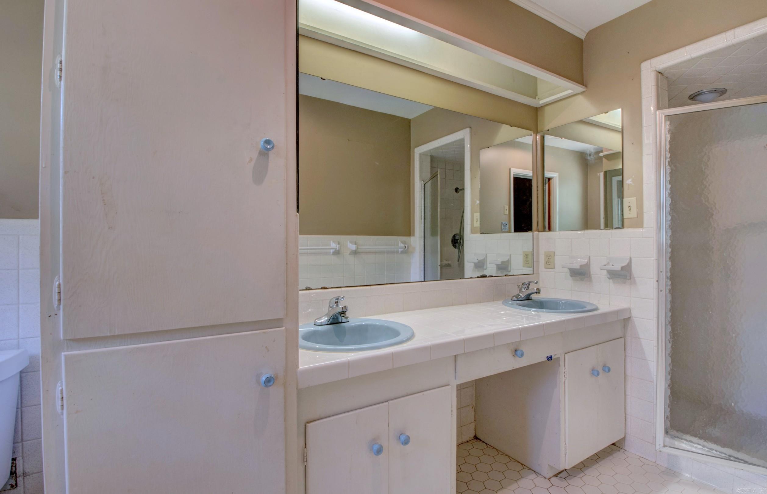 7509 Apache Rd Property Photo 14