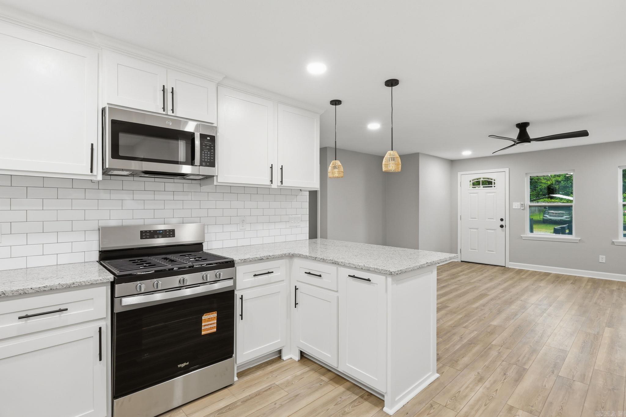 219 2nd Street Property Photo 10