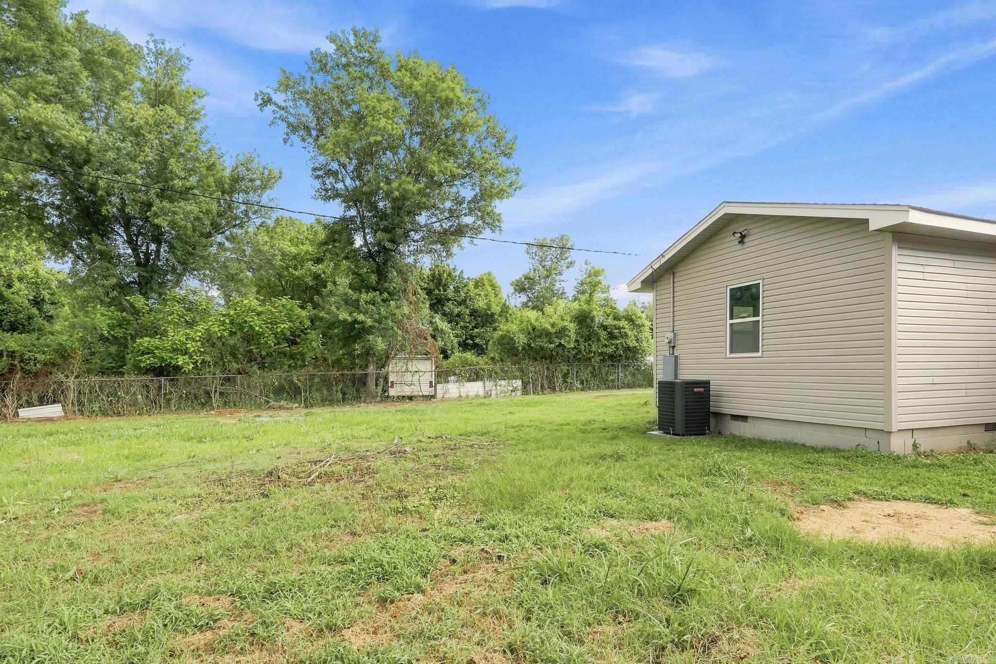 219 2nd Street Property Photo 26