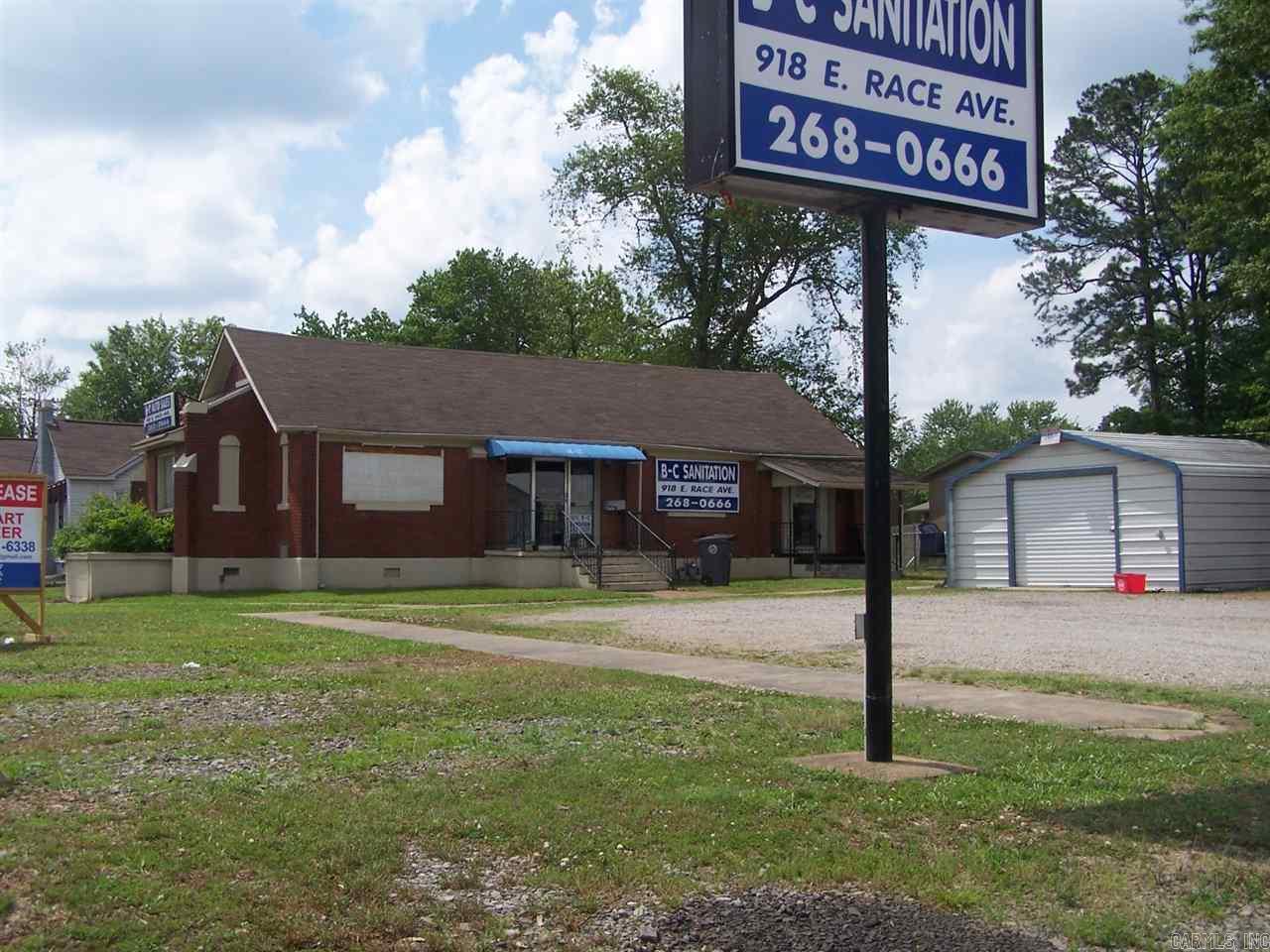 918 E Race Property Photo 3