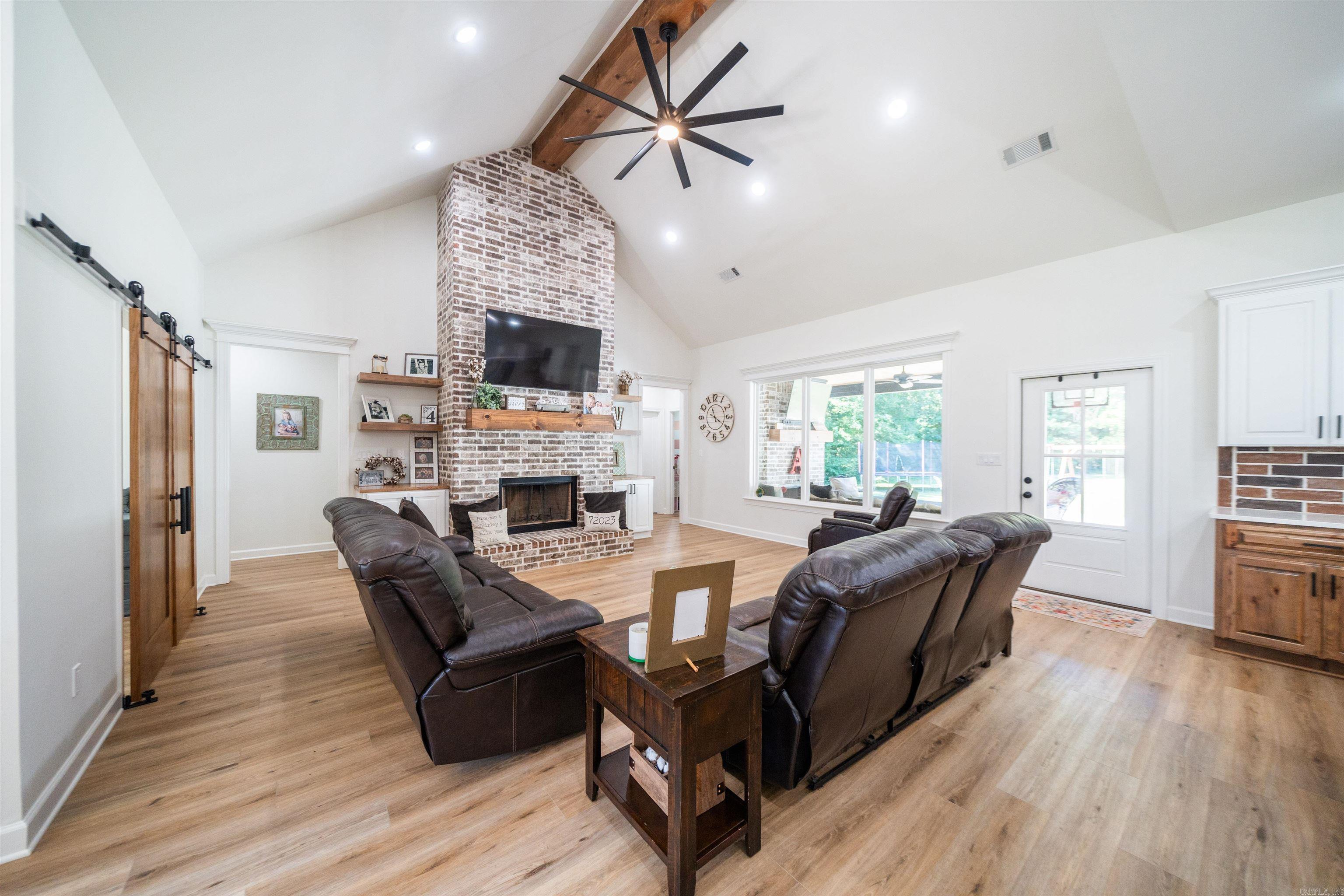 1084 Mahoney Road Property Photo 14