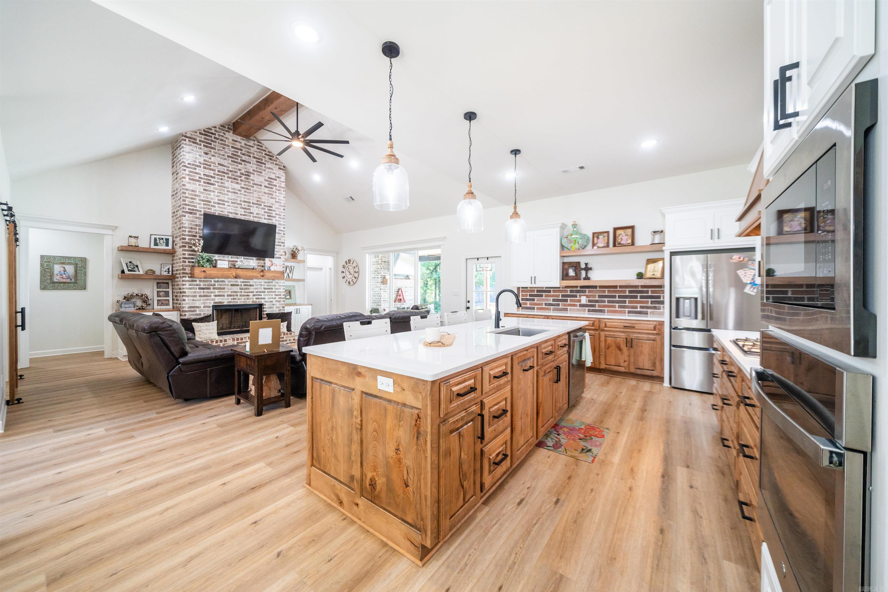 1084 Mahoney Road Property Photo 15