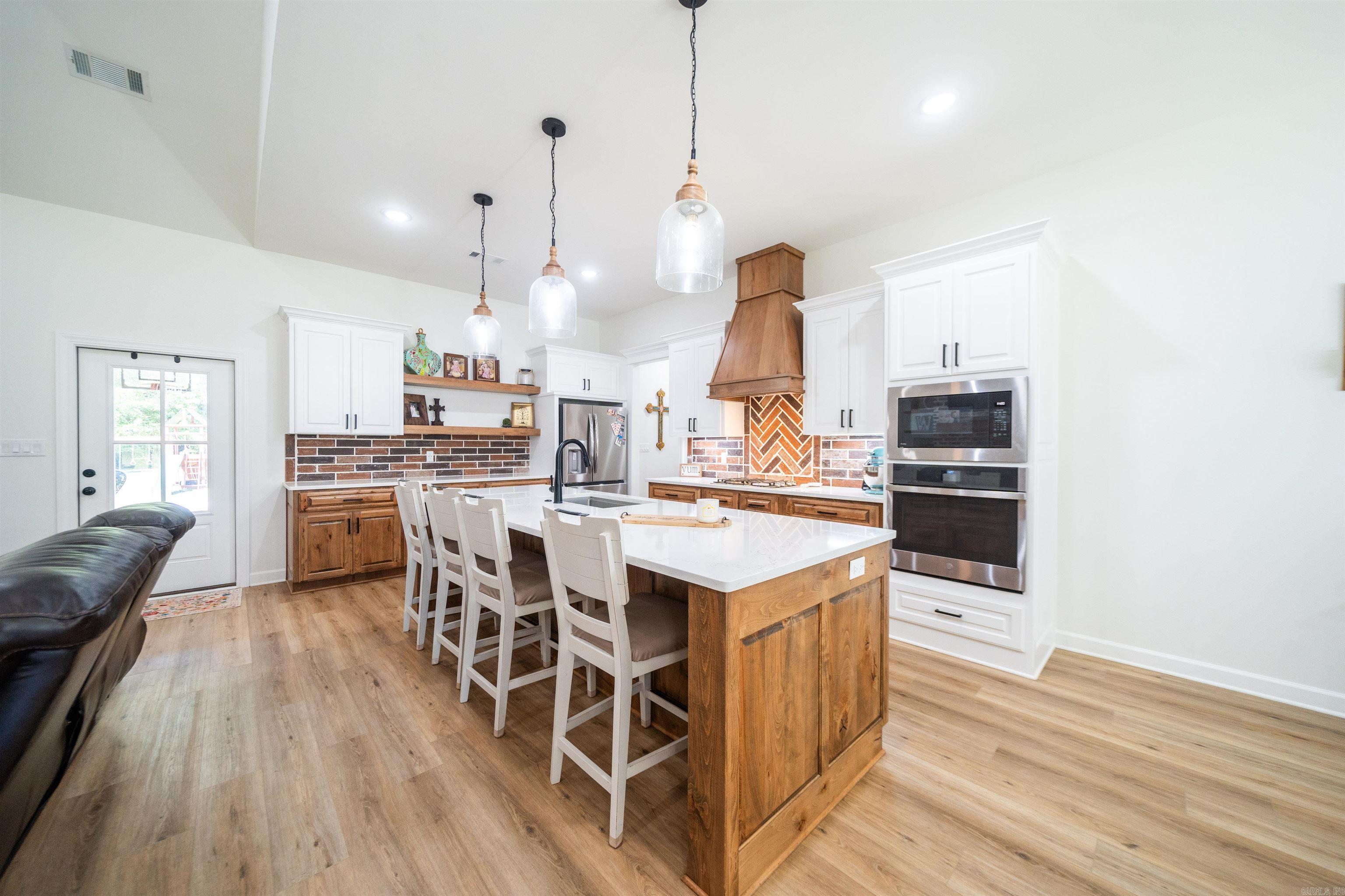 1084 Mahoney Road Property Photo 16