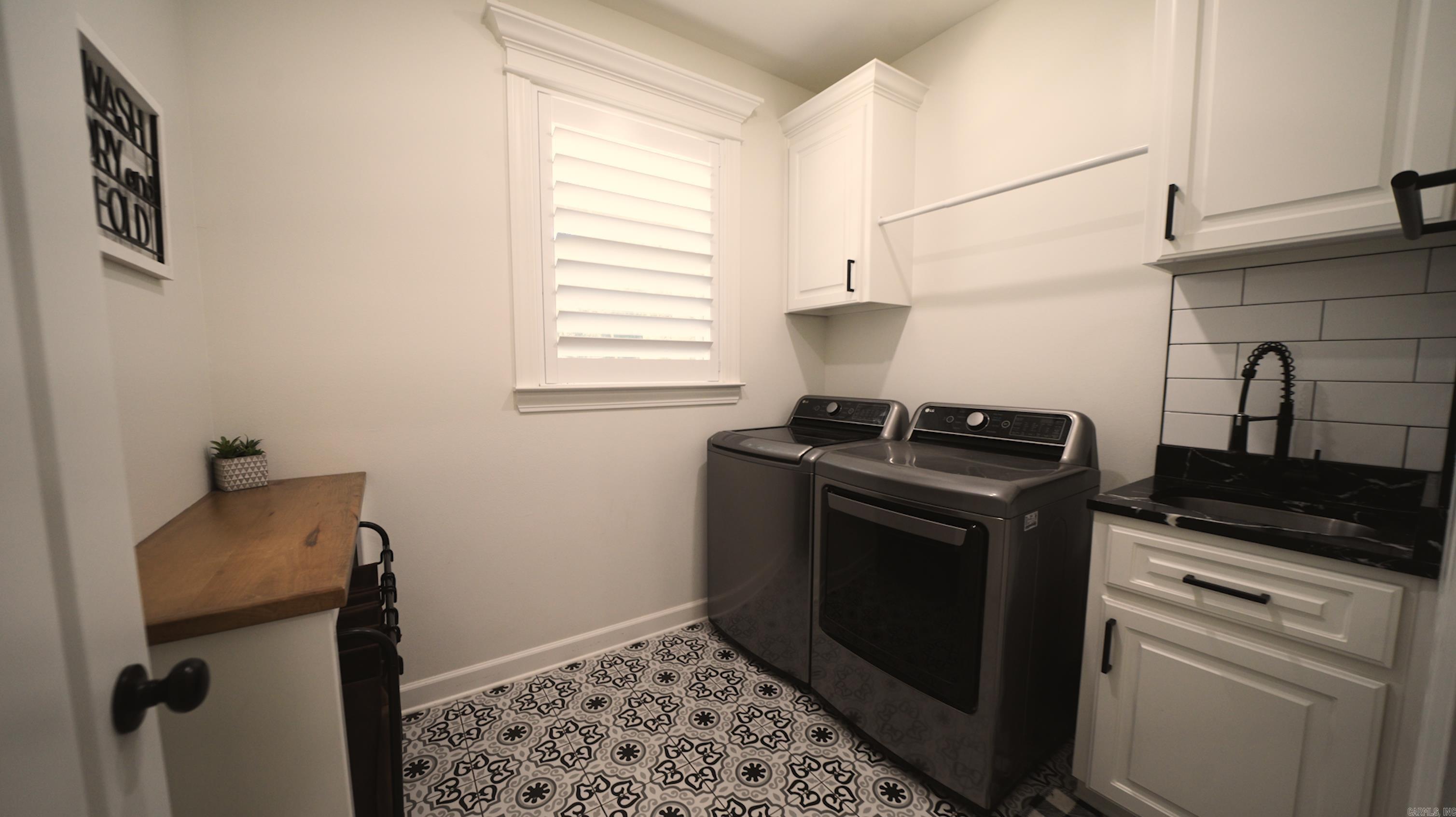 1084 Mahoney Road Property Photo 46