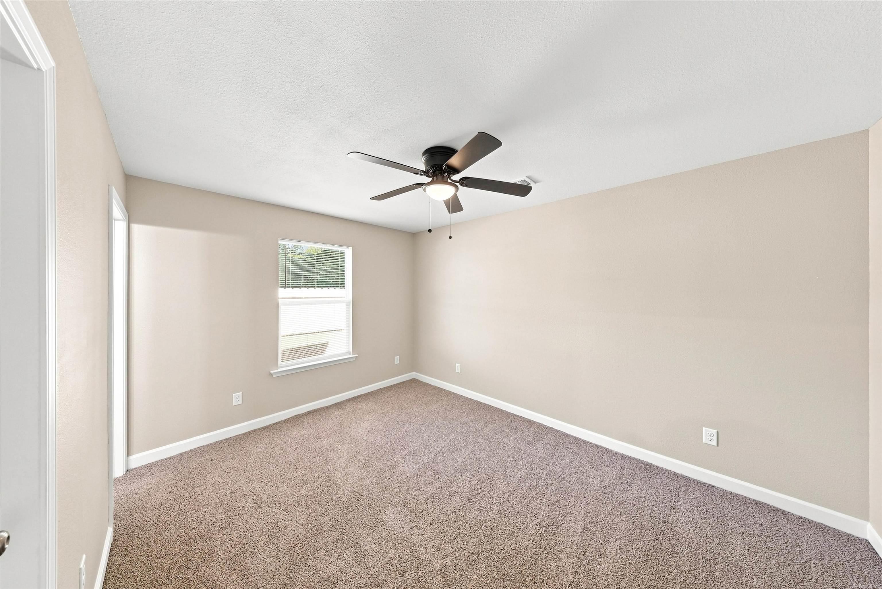 4209 Rogers. .5 Street Property Photo 18