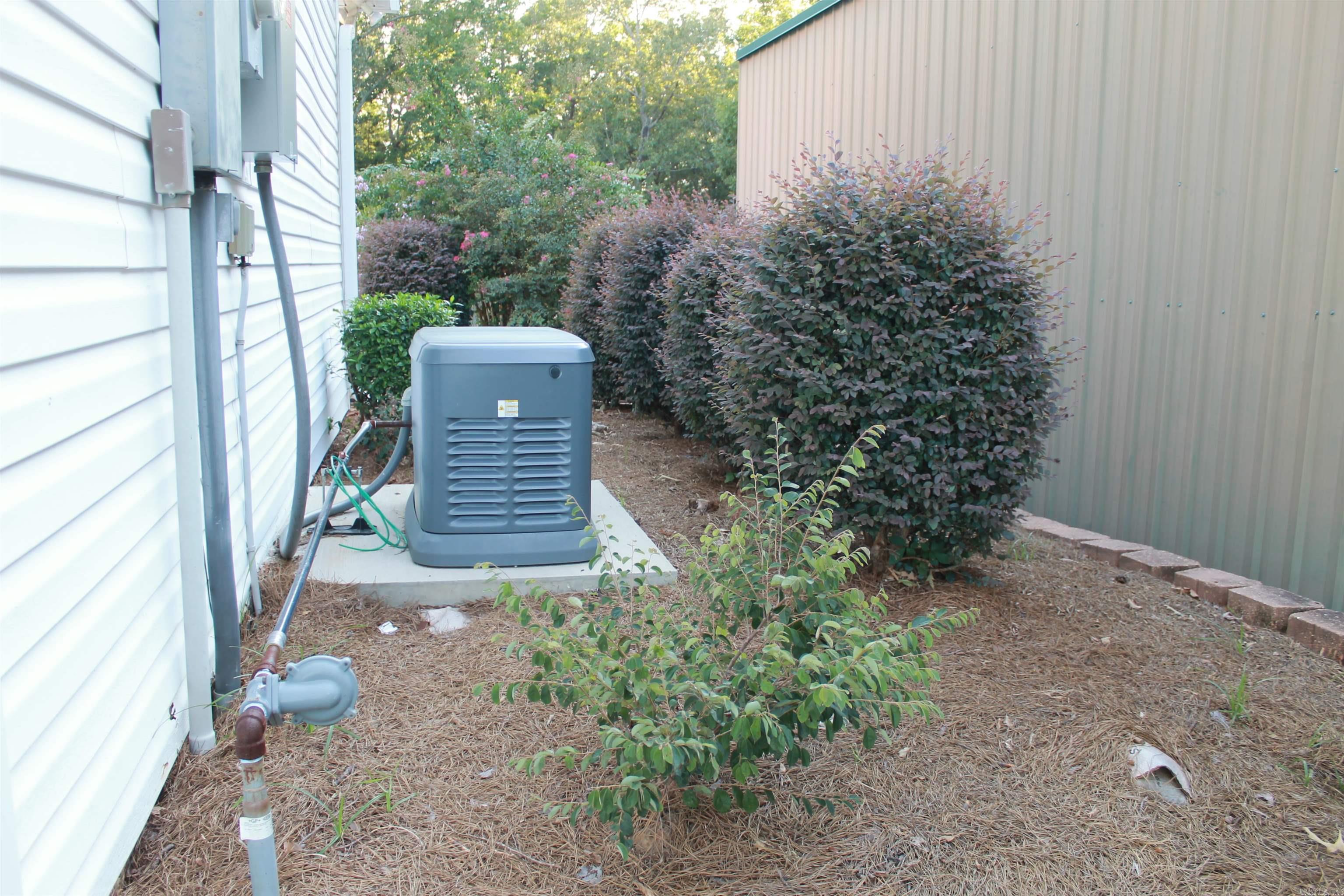 410 Mclelland Road Property Photo 31
