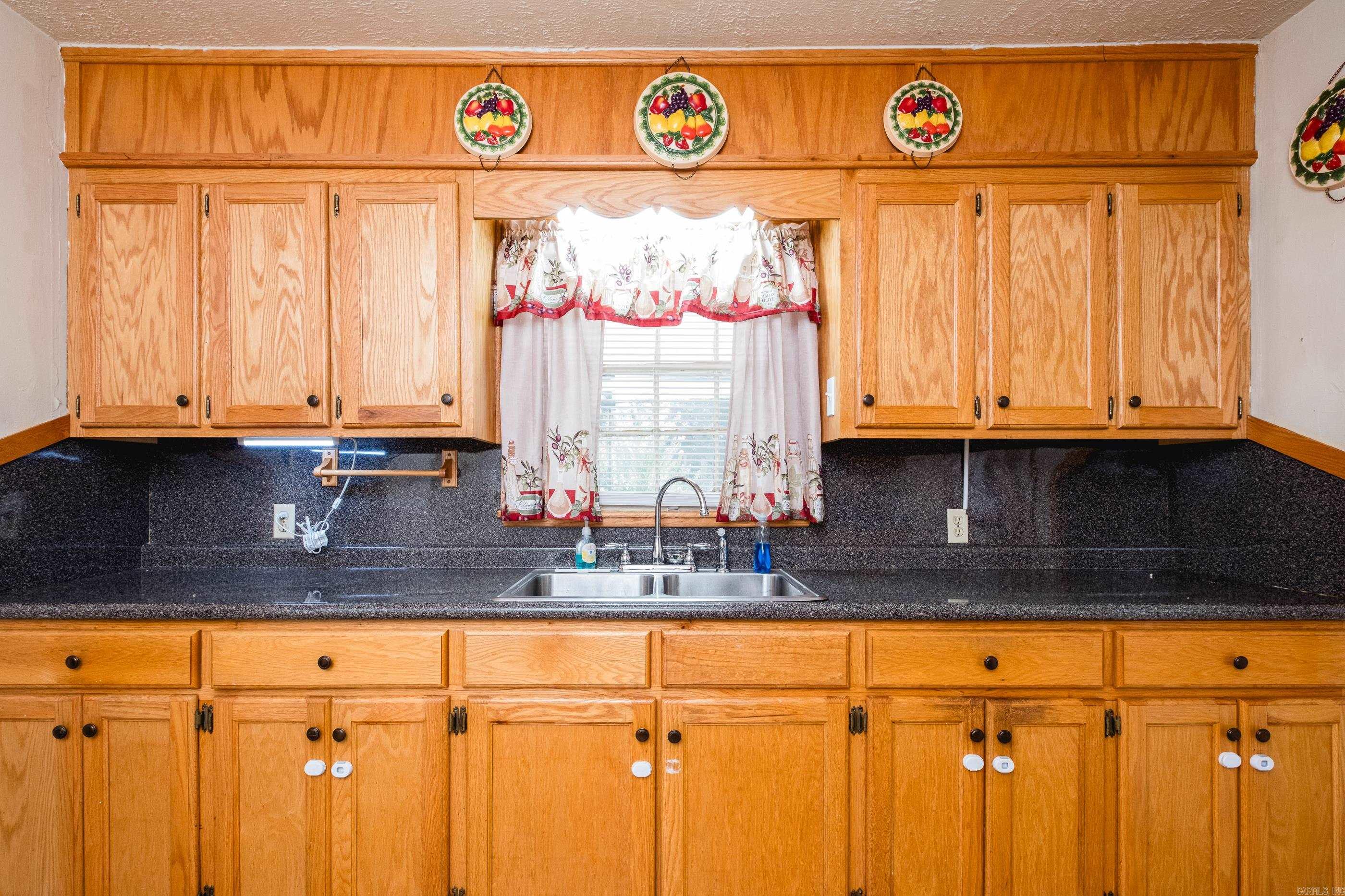 1504 Washington Street Property Photo 14