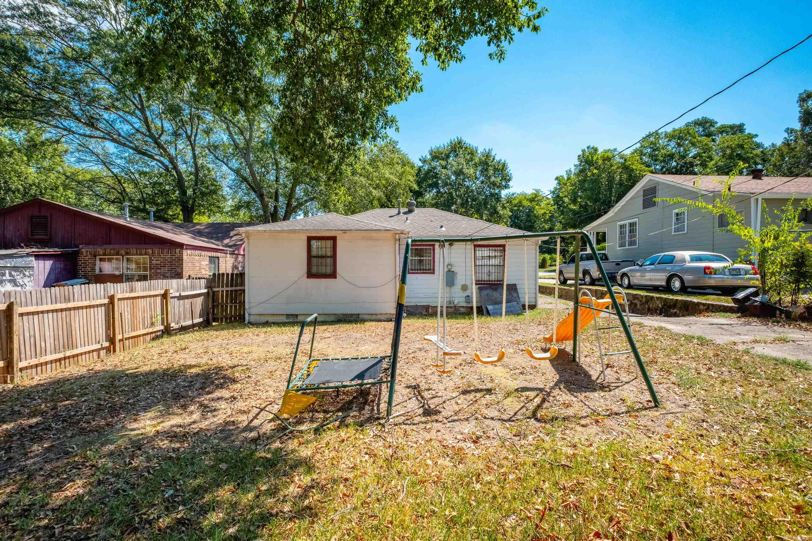 1504 Washington Street Property Photo 24