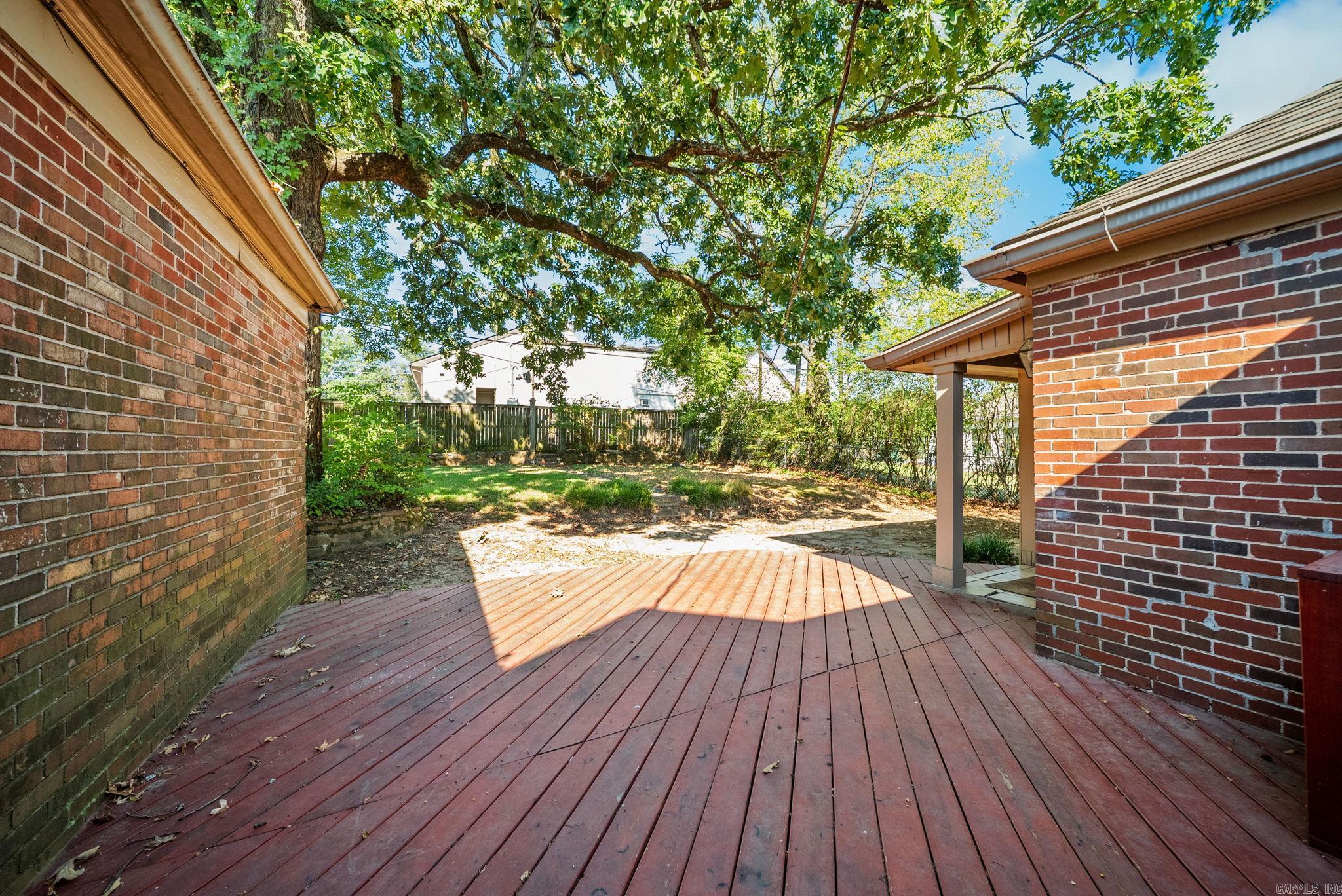 1920 N Jackson Street Property Photo 43