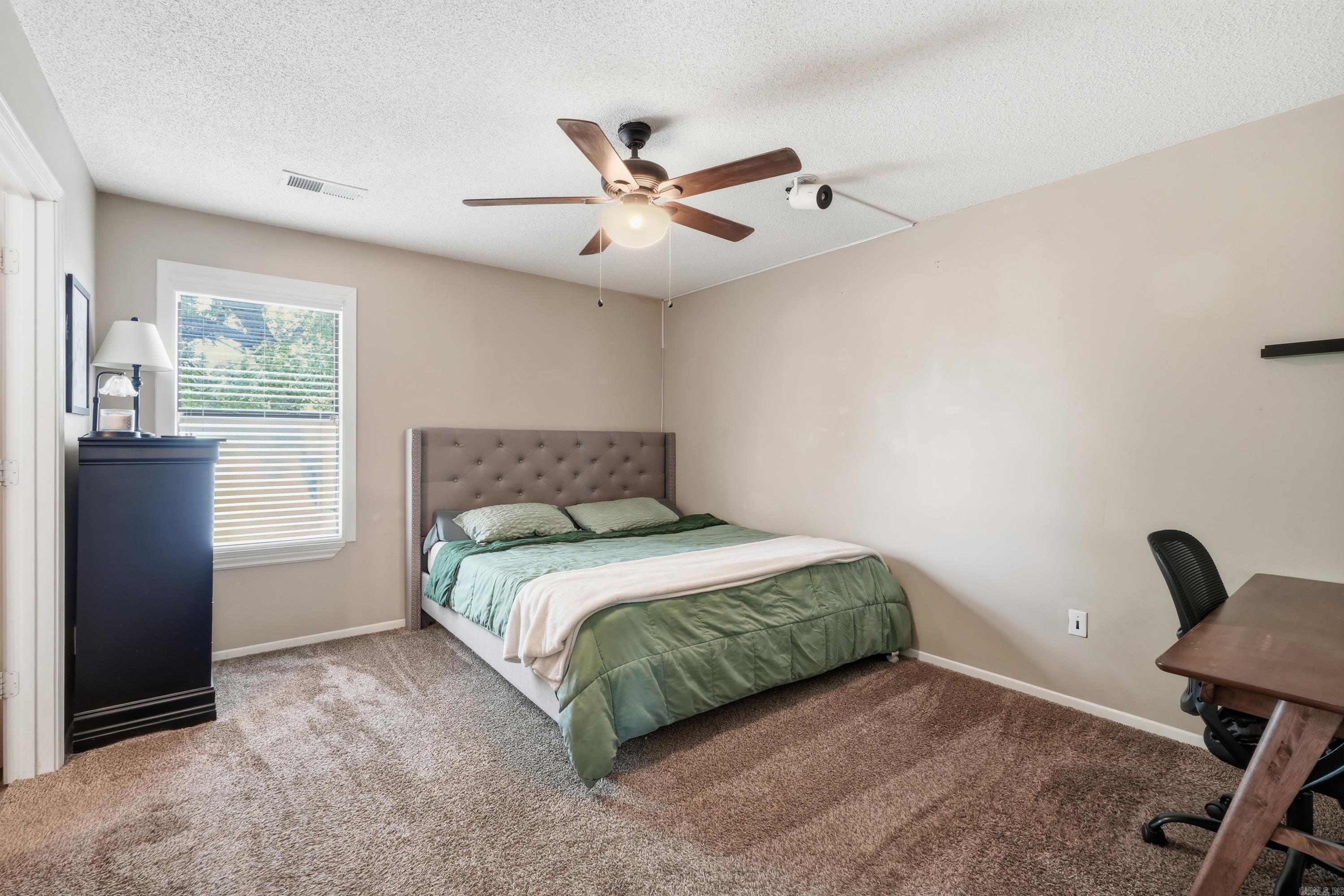 301 Zachary Cove Property Photo 16