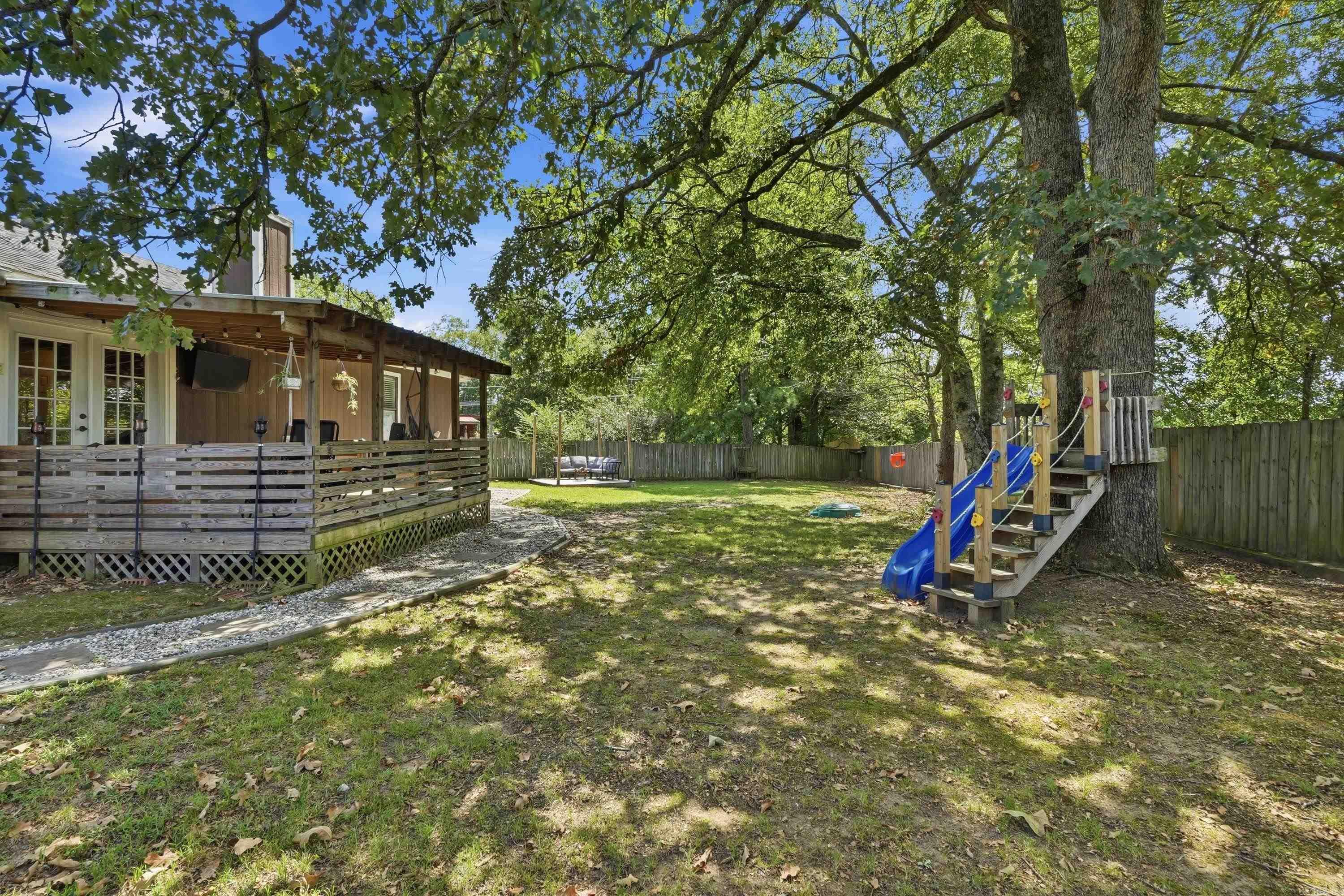 301 Zachary Cove Property Photo 31