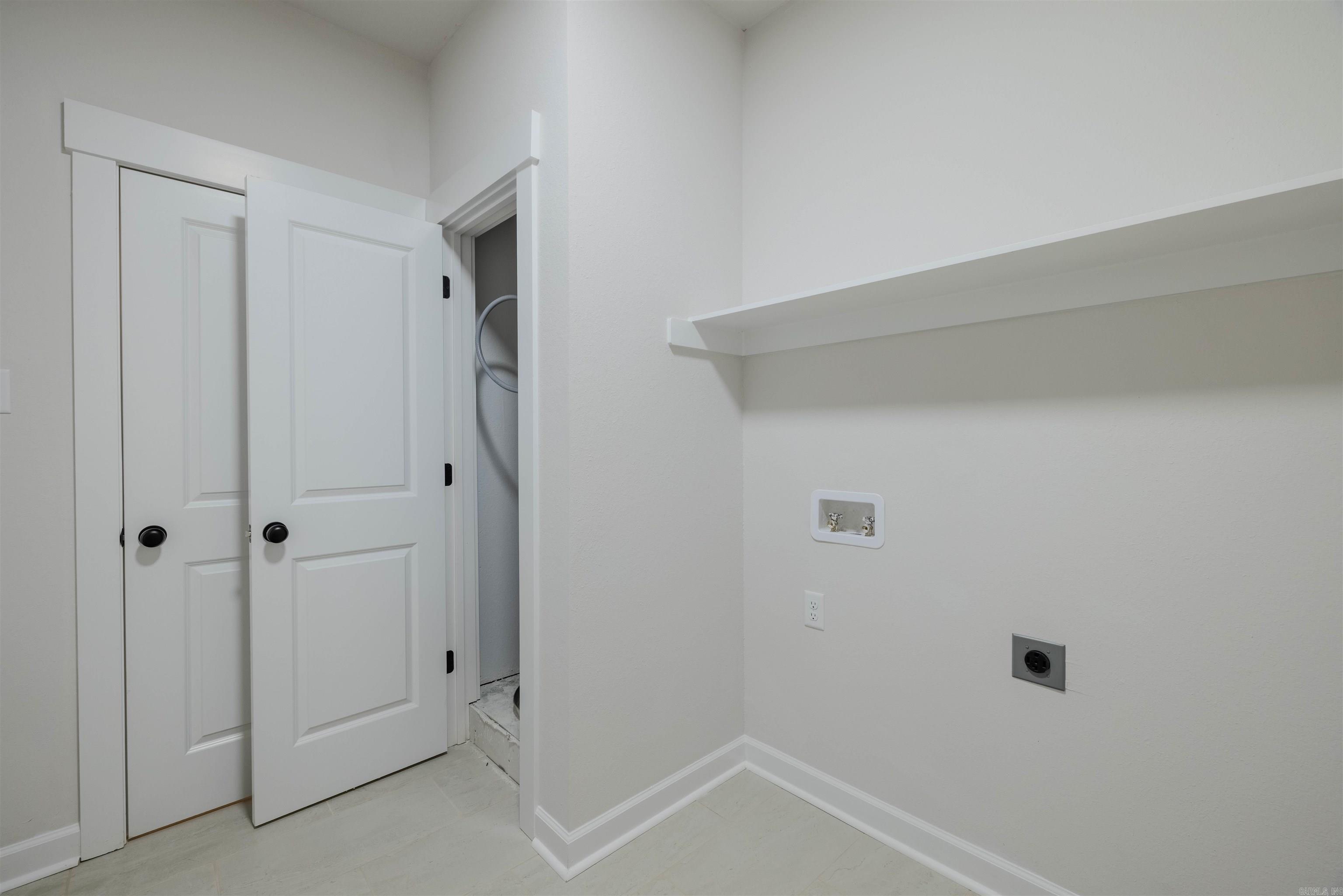 1040 Buckwood Road Property Photo 16