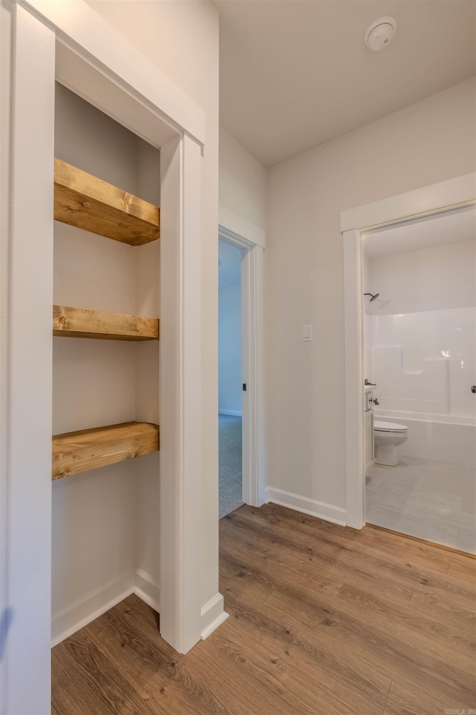 1040 Buckwood Road Property Photo 24
