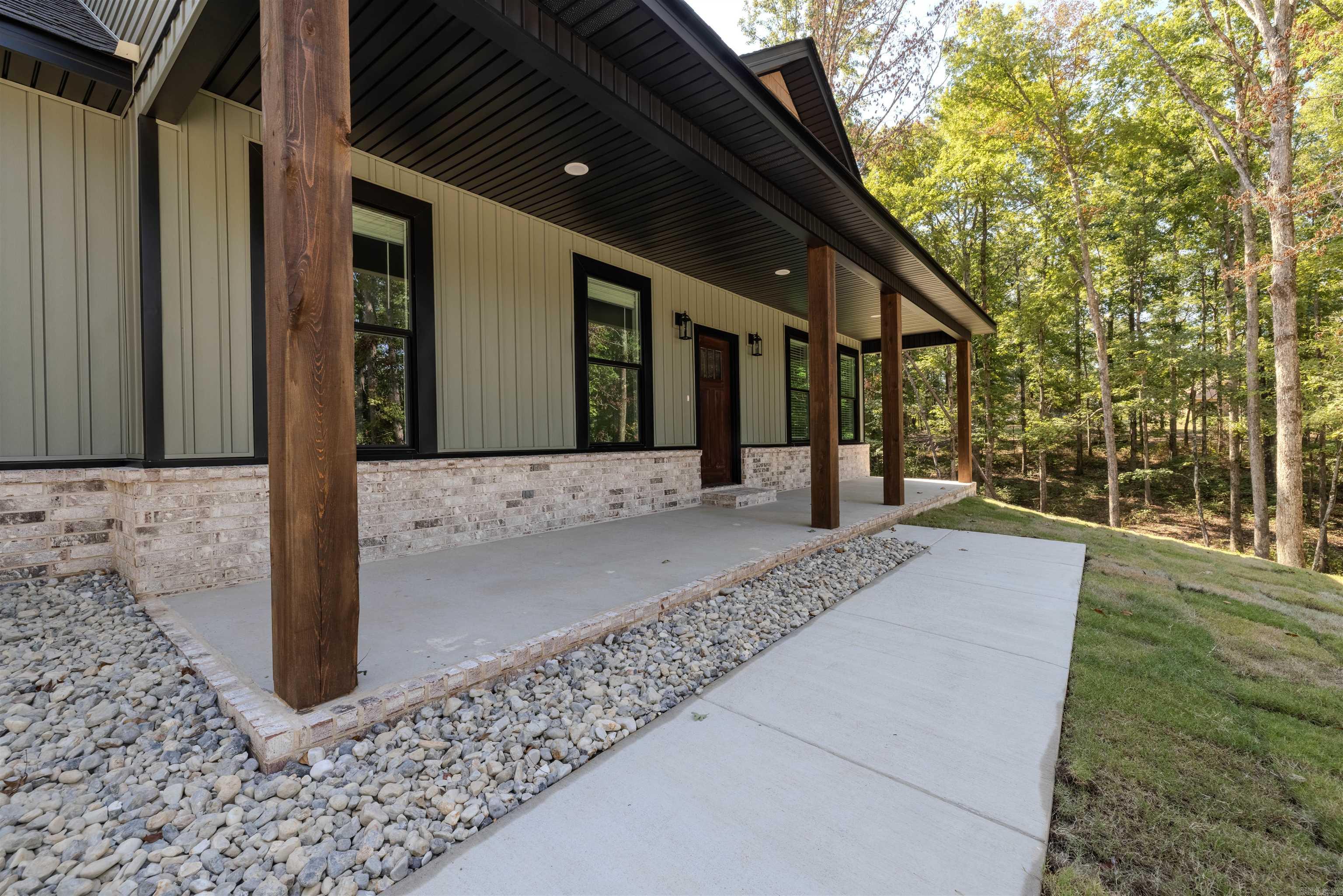 1040 Buckwood Road Property Photo 33