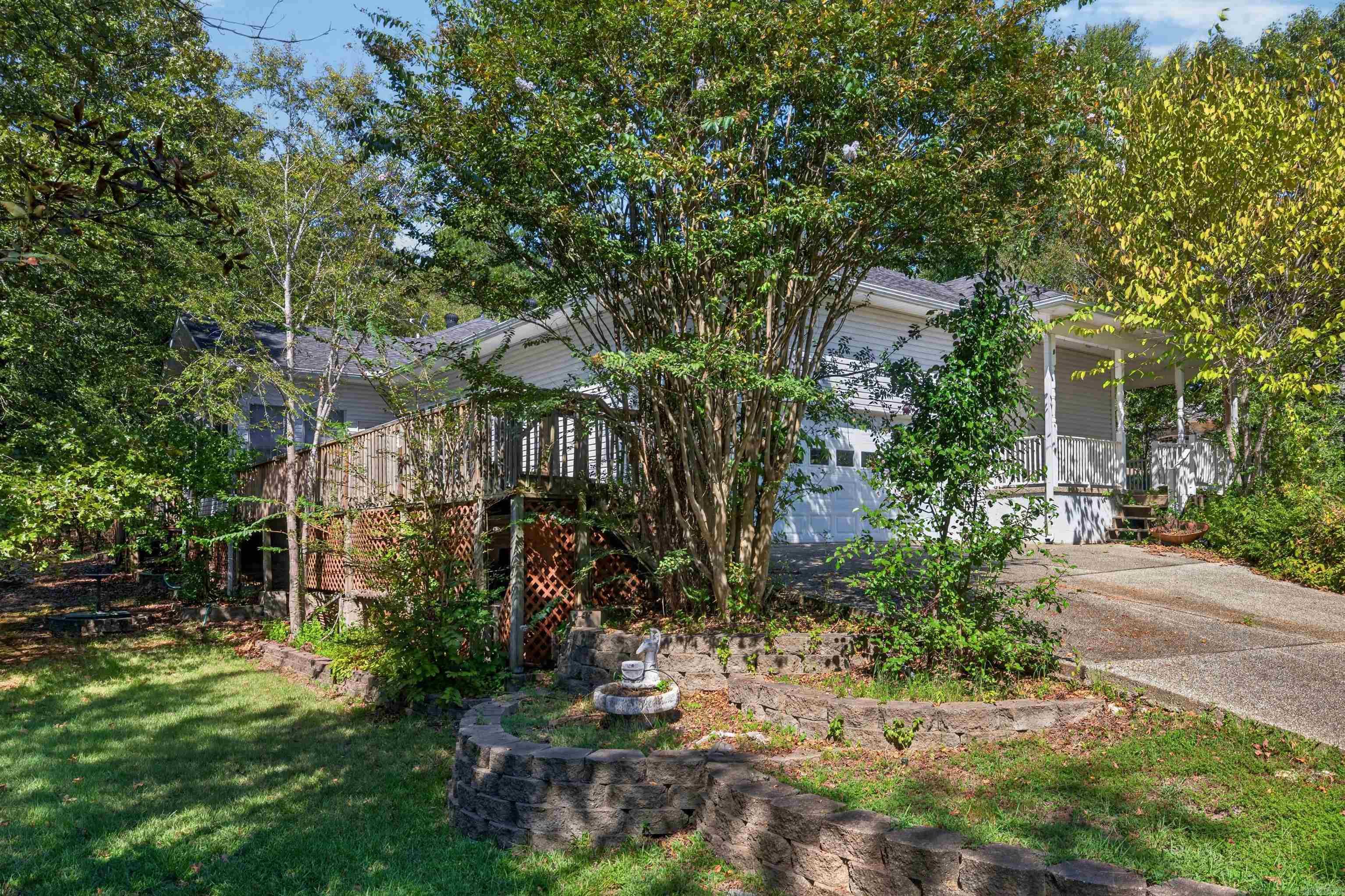 8 Conquista Lane Property Photo 6