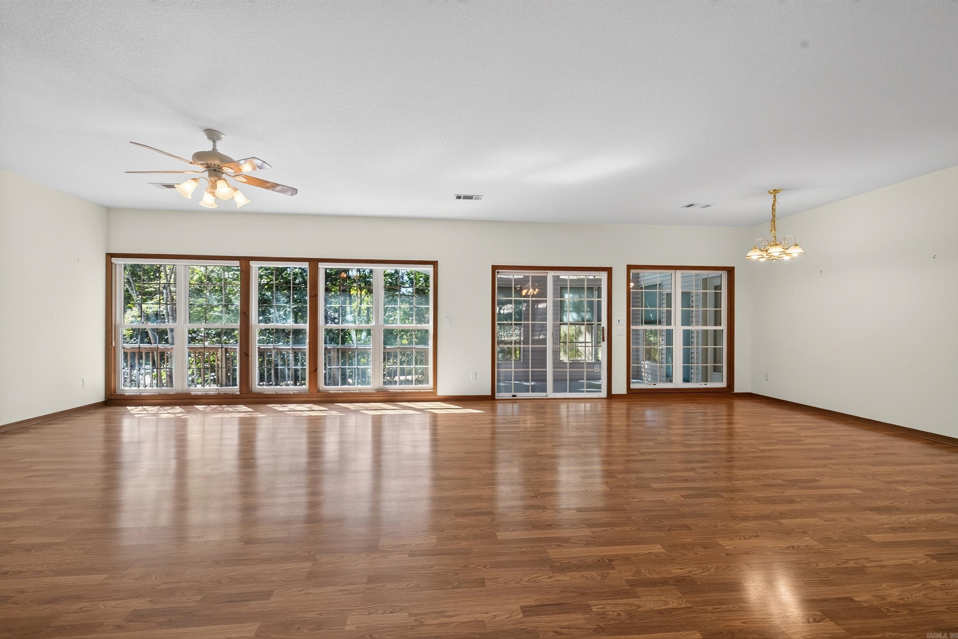 8 Conquista Lane Property Photo 17