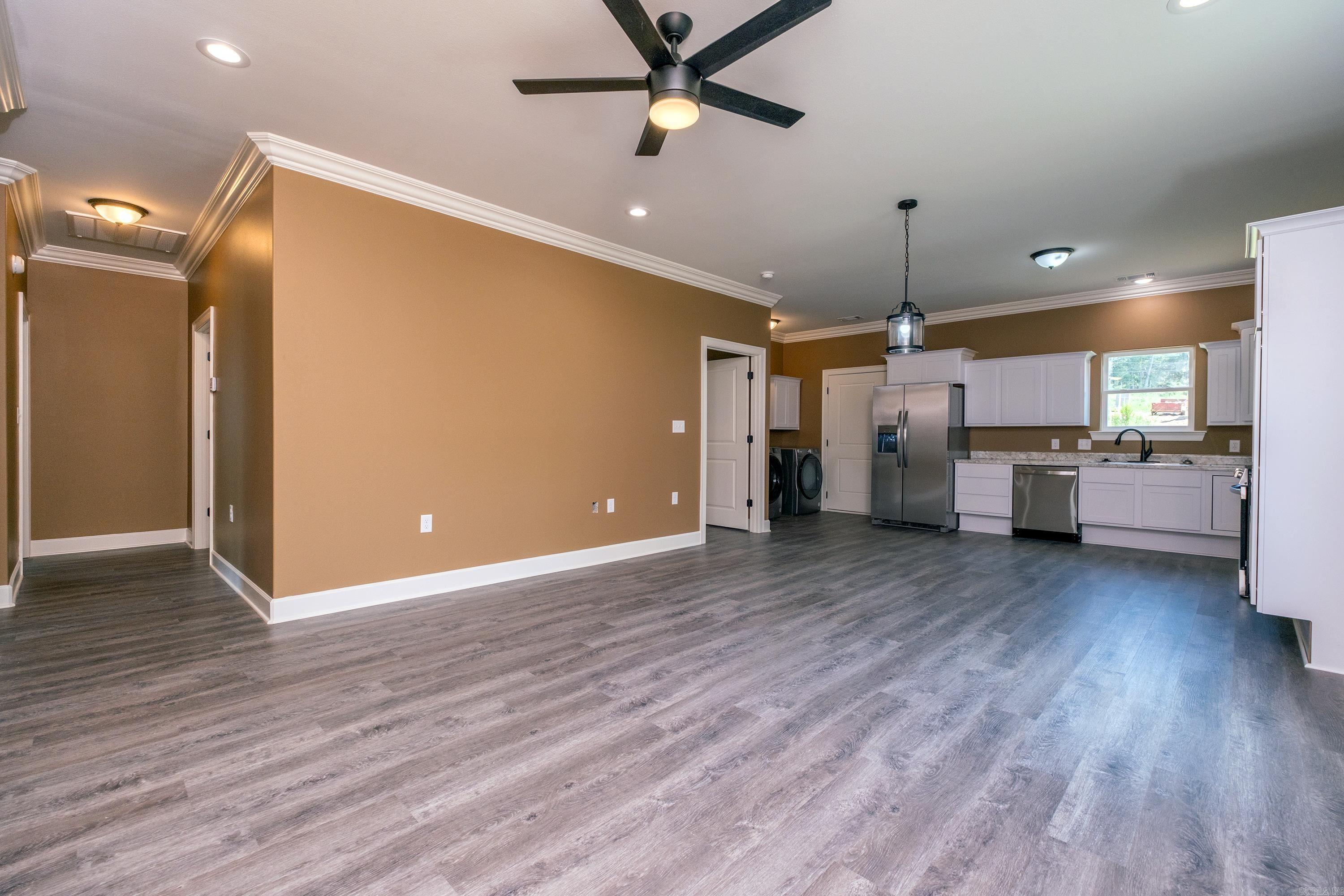 4411 Bowers Street Property Photo 4